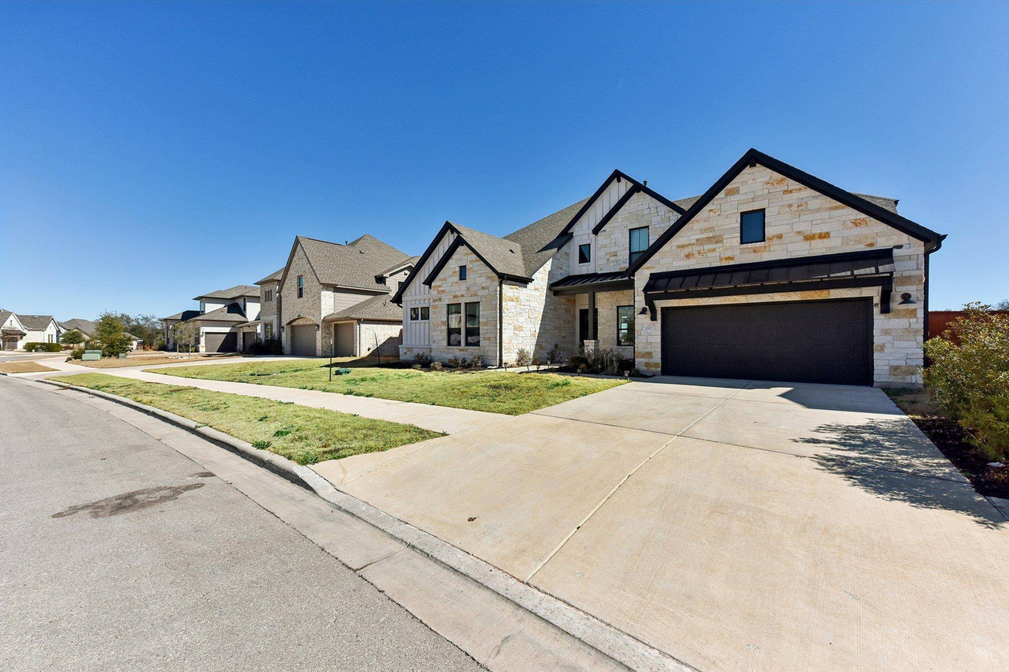 222 Rio Ranchero RD, Georgetown, TX 78628