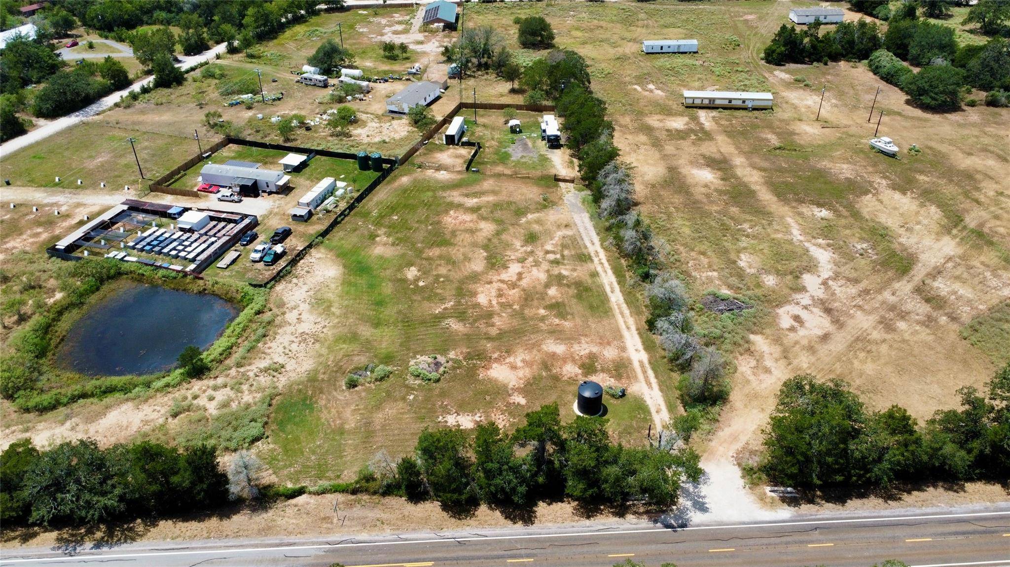 1856 Fm 2104 HWY, Paige, TX 78659
