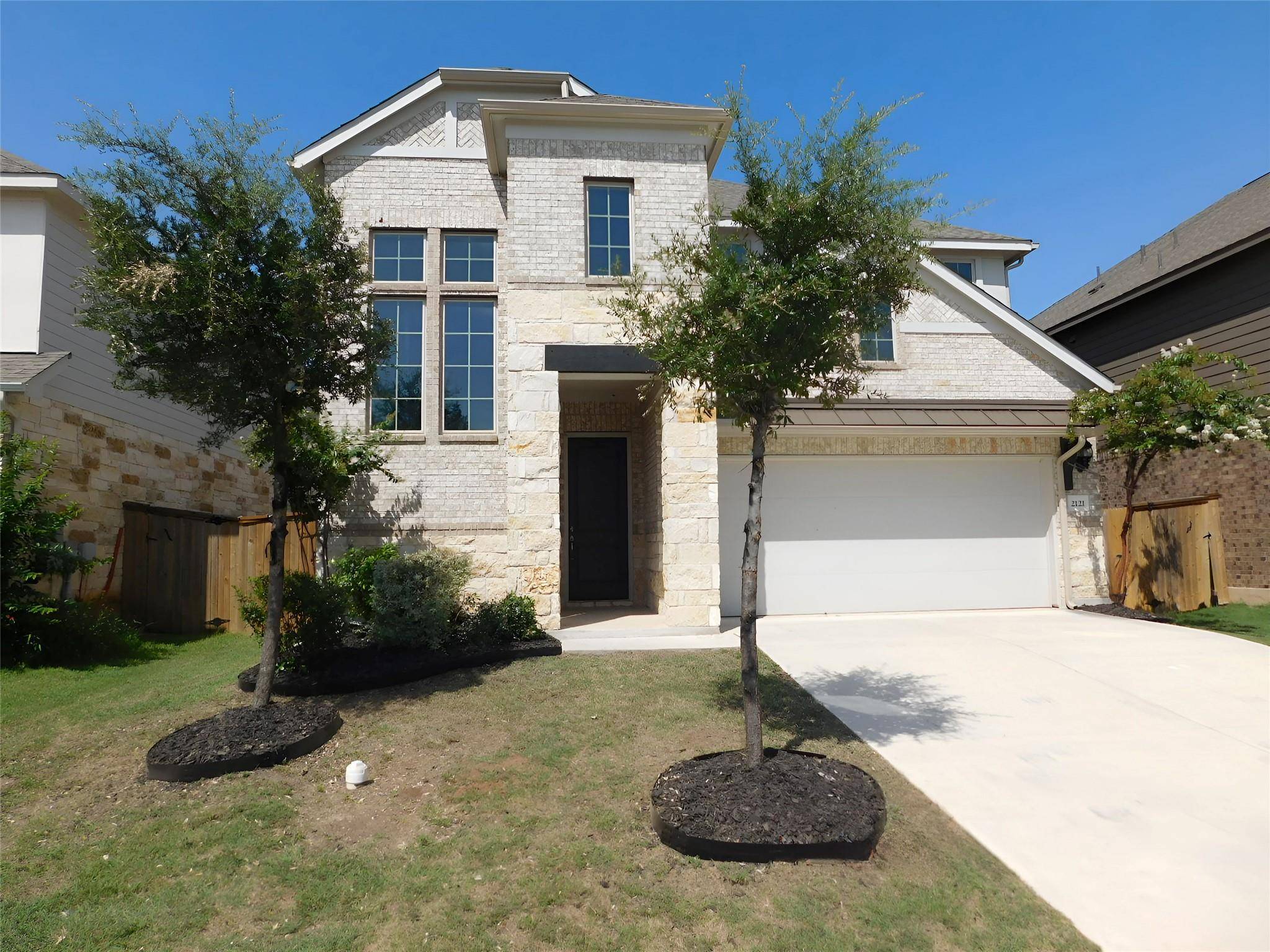 2121 WOODED RUN TRL, Georgetown, TX 78628