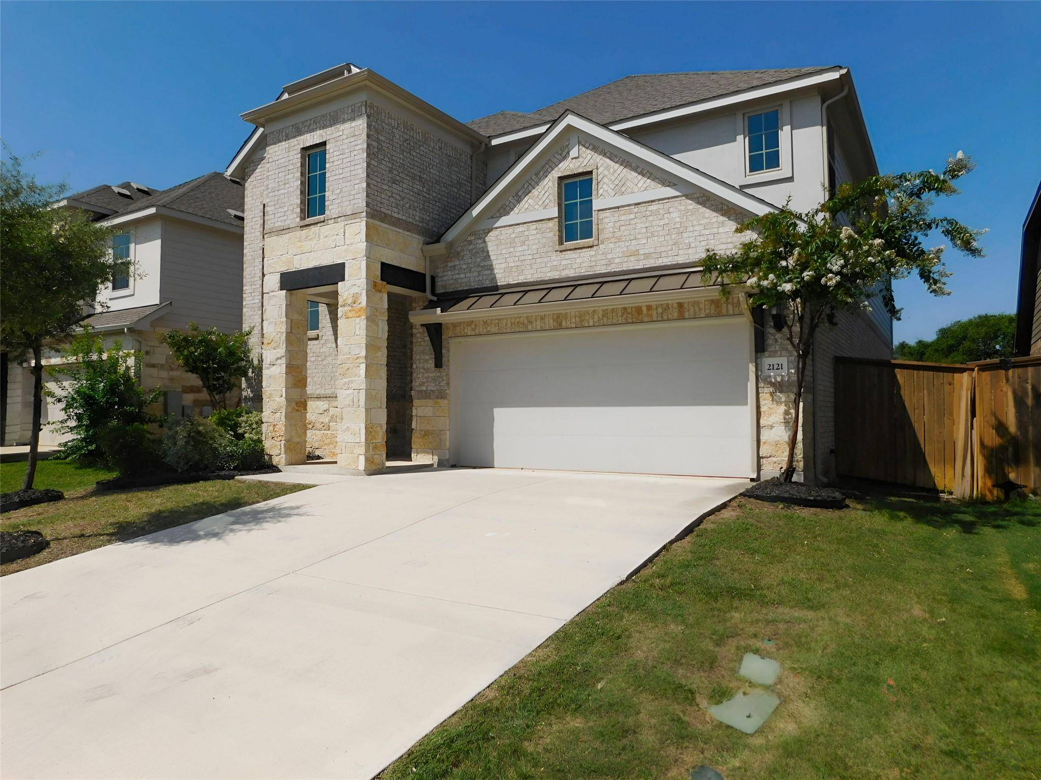 2121 WOODED RUN TRL, Georgetown, TX 78628