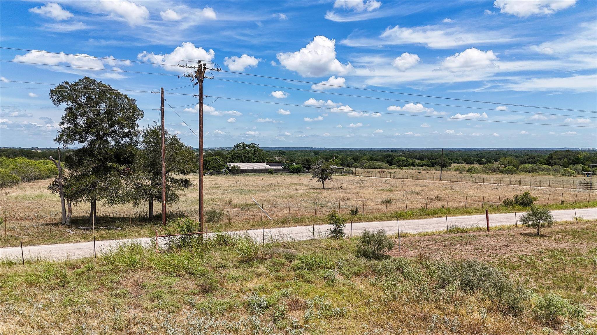 Lot 4 Fox LN, Lockhart, TX 78644