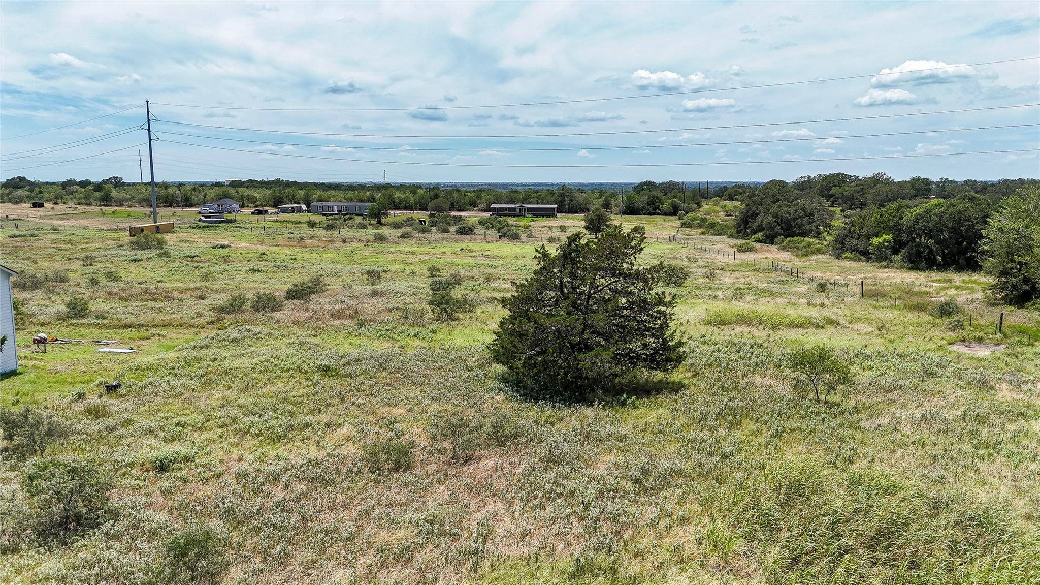 Lot 4 Fox LN, Lockhart, TX 78644