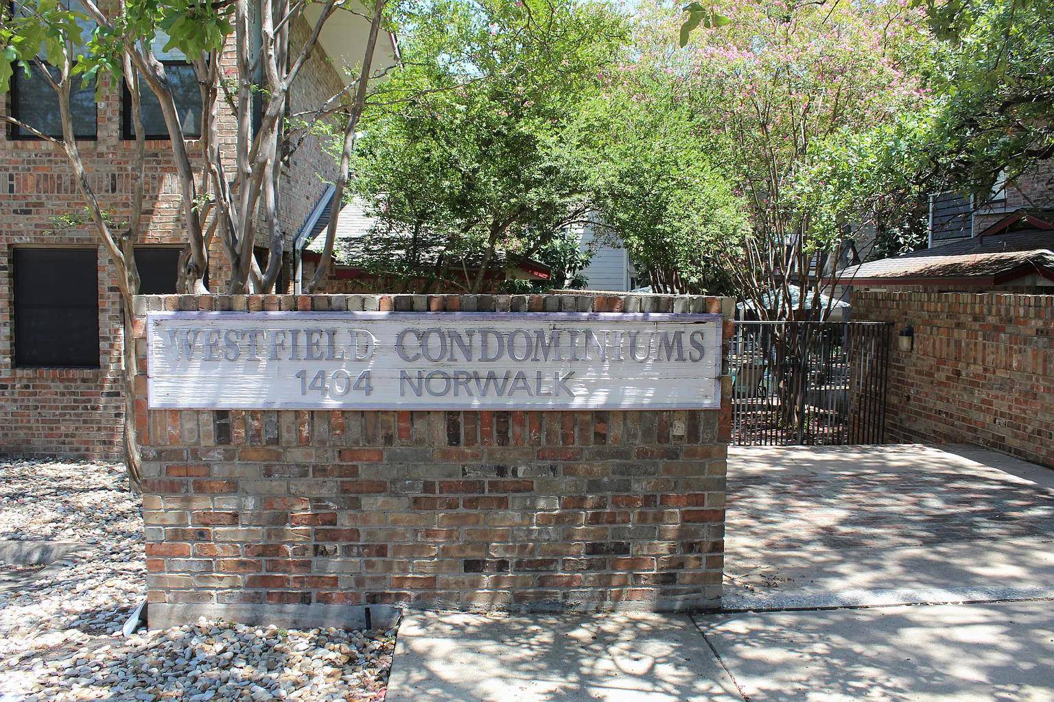 1404 Norwalk LN #104, Austin, TX 78703