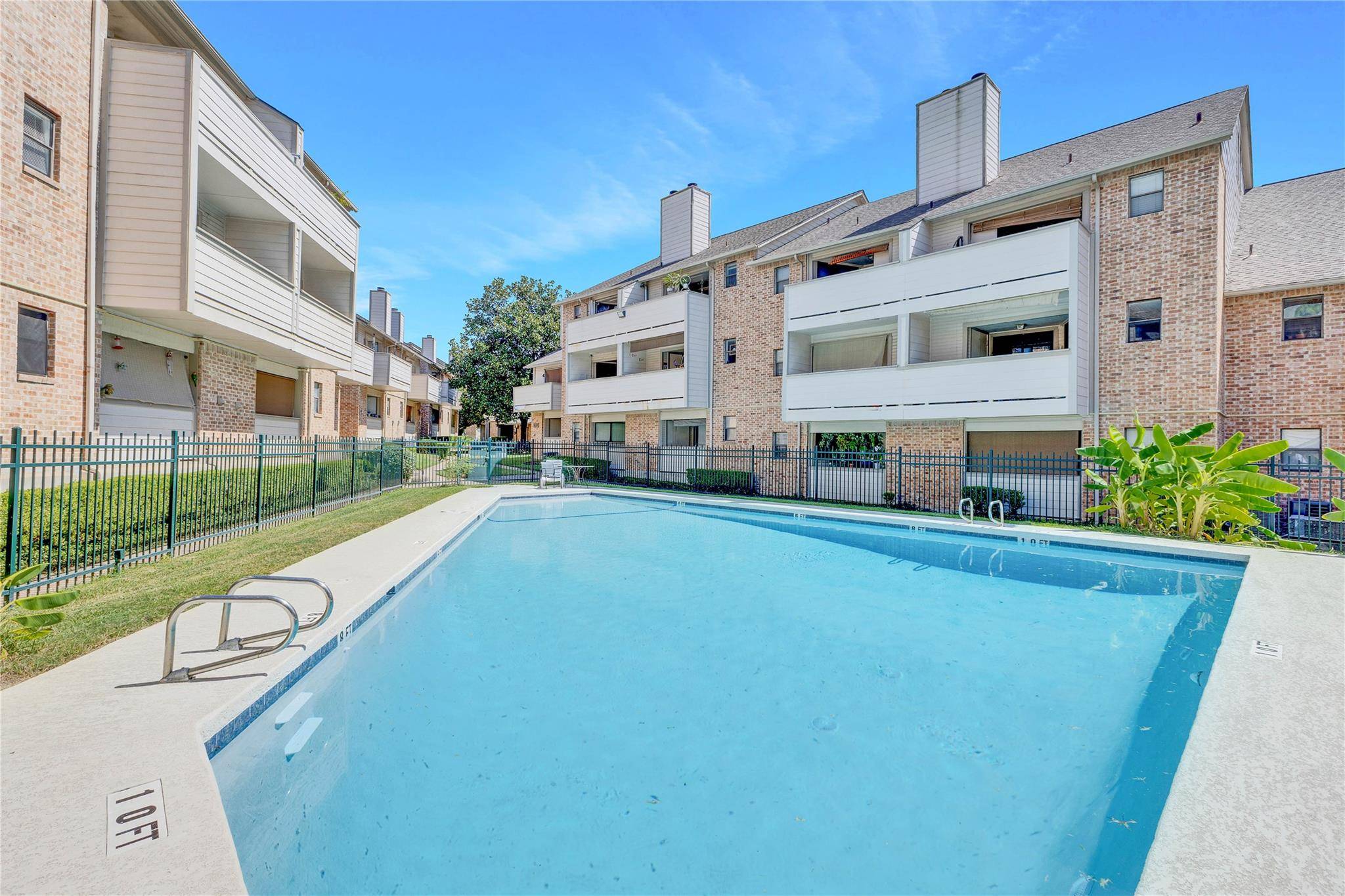 2500 Burleson RD #703, Austin, TX 78741