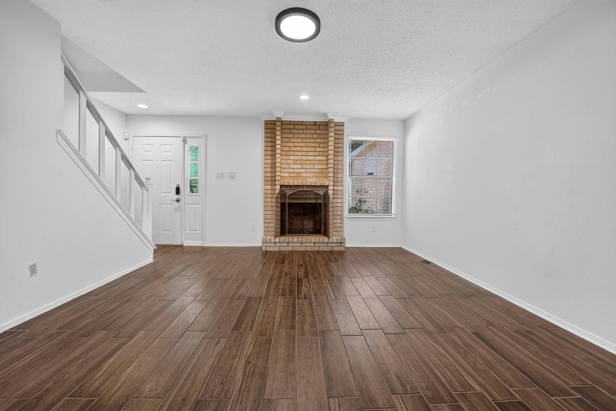 8400 Jamestown DR #512, Austin, TX 78758