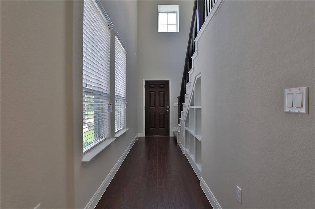 10606 E Turnbull LOOP #27, Austin, TX 78717