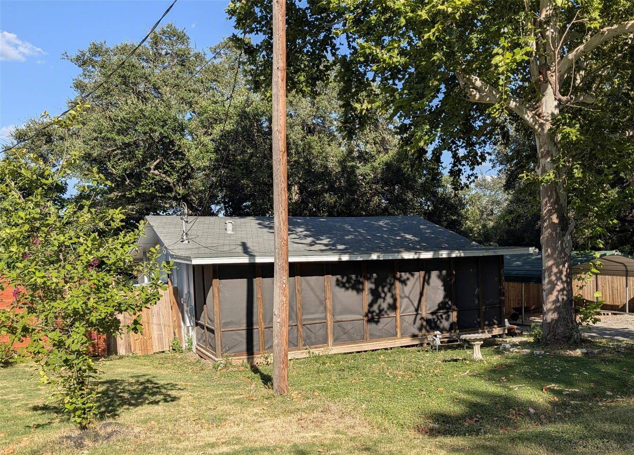 10801 W Lakeview DR, Jonestown, TX 78645