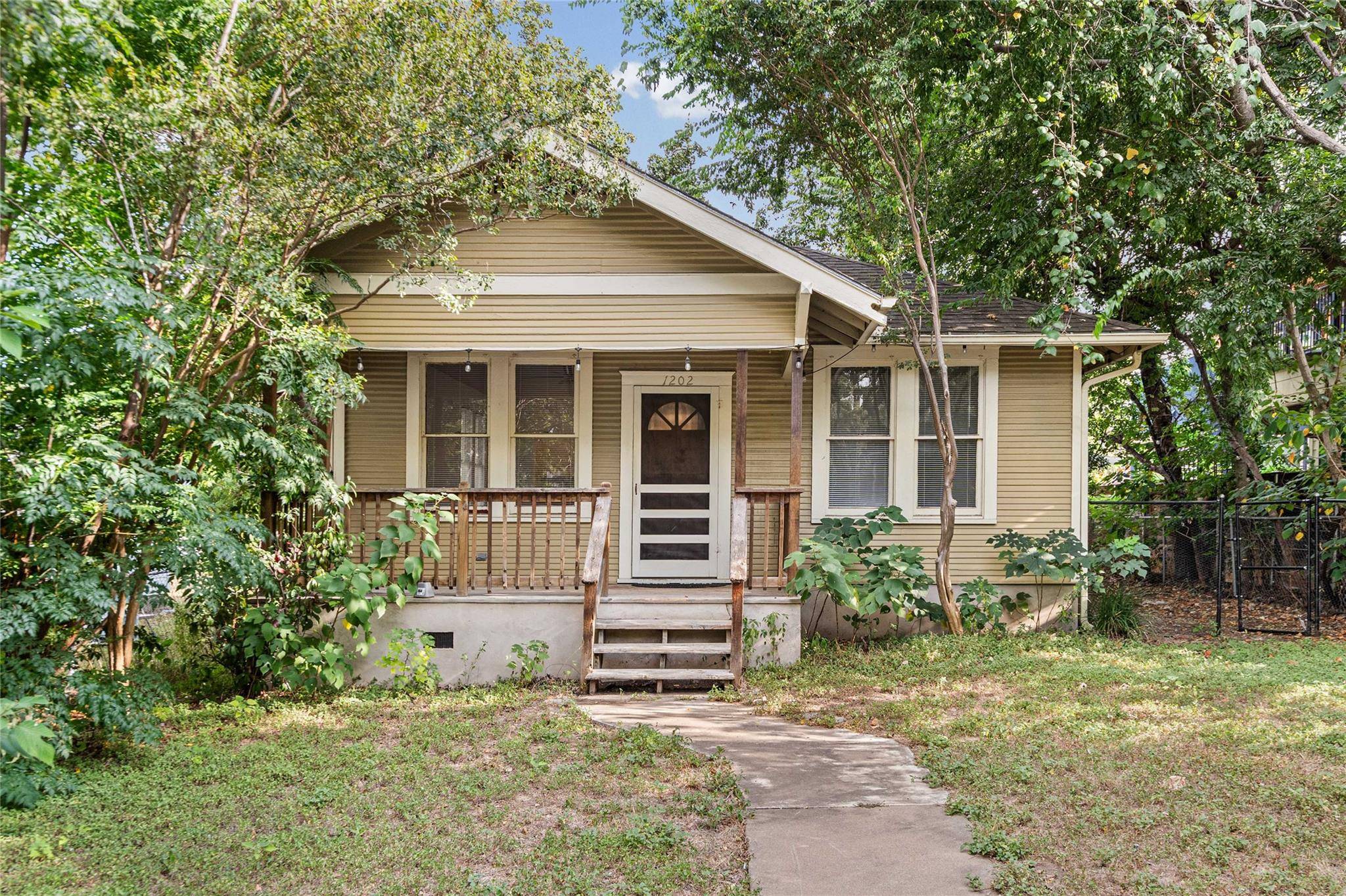 1202 E 13th ST #A, Austin, TX 78702