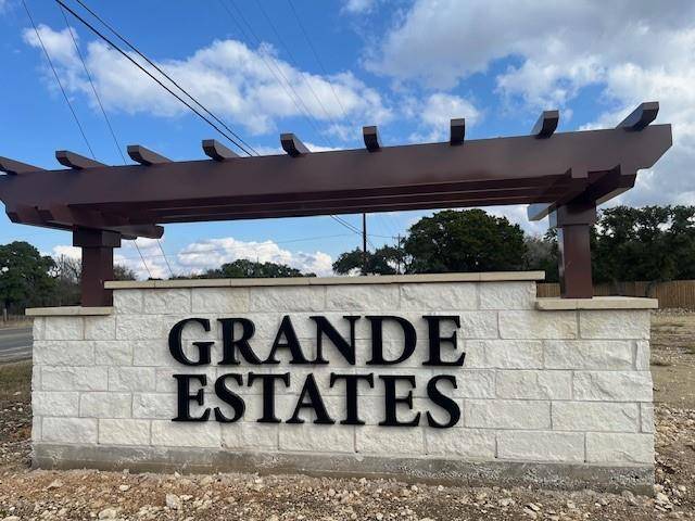 500 Gene Ray Ave, Bertram, TX 78605