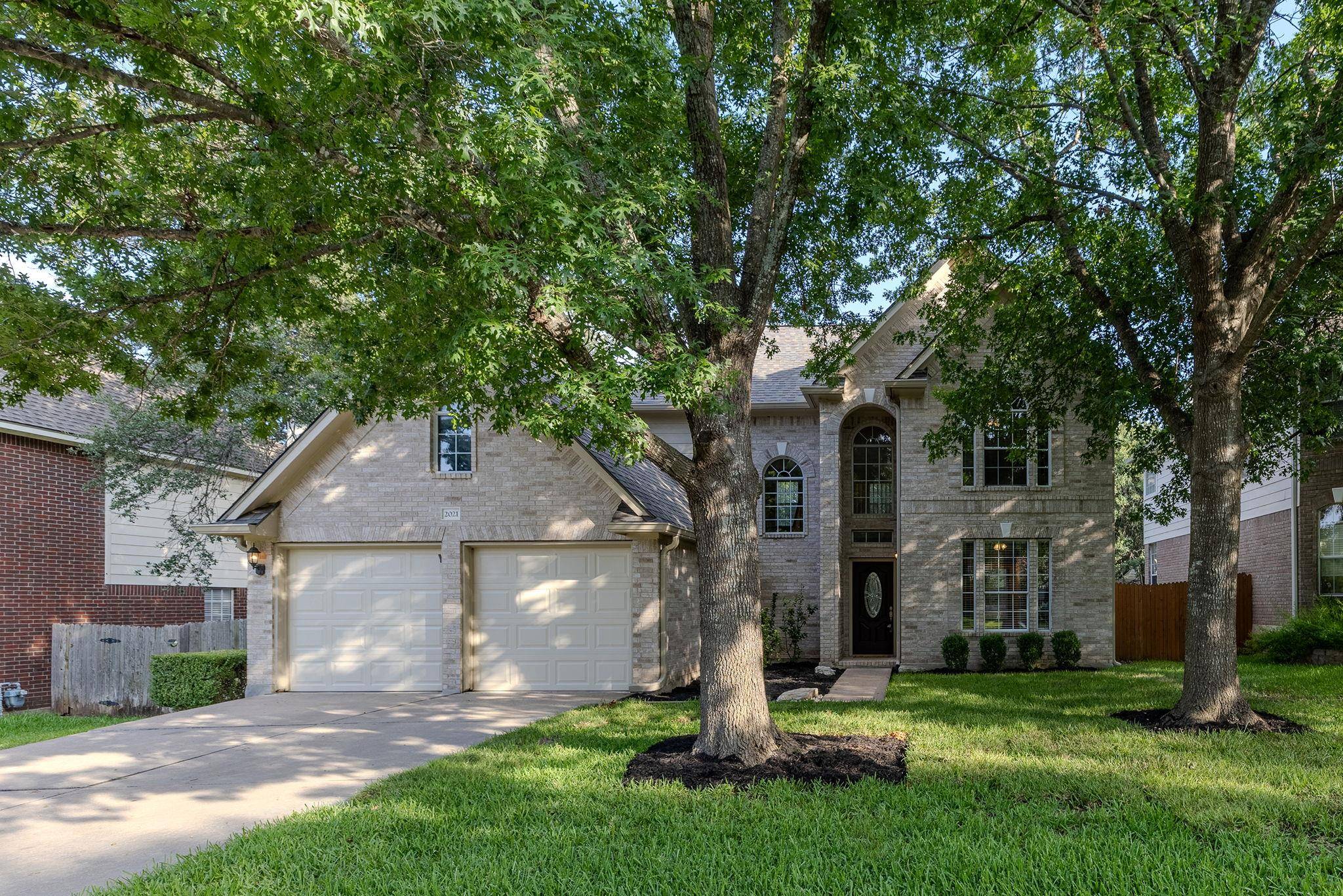 2021 Woodglen DR, Round Rock, TX 78681