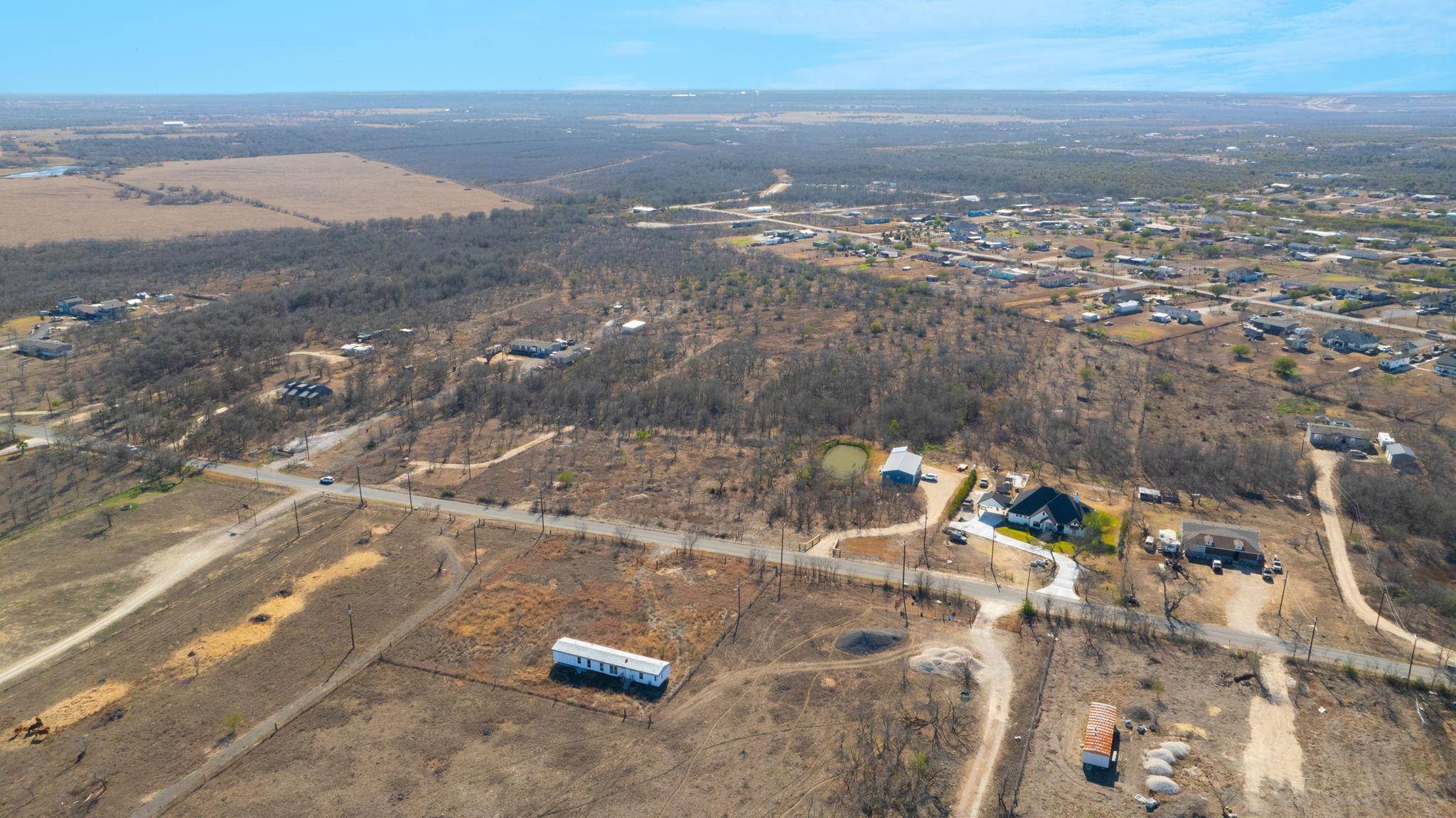3991 Barth RD, Lockhart, TX 78644