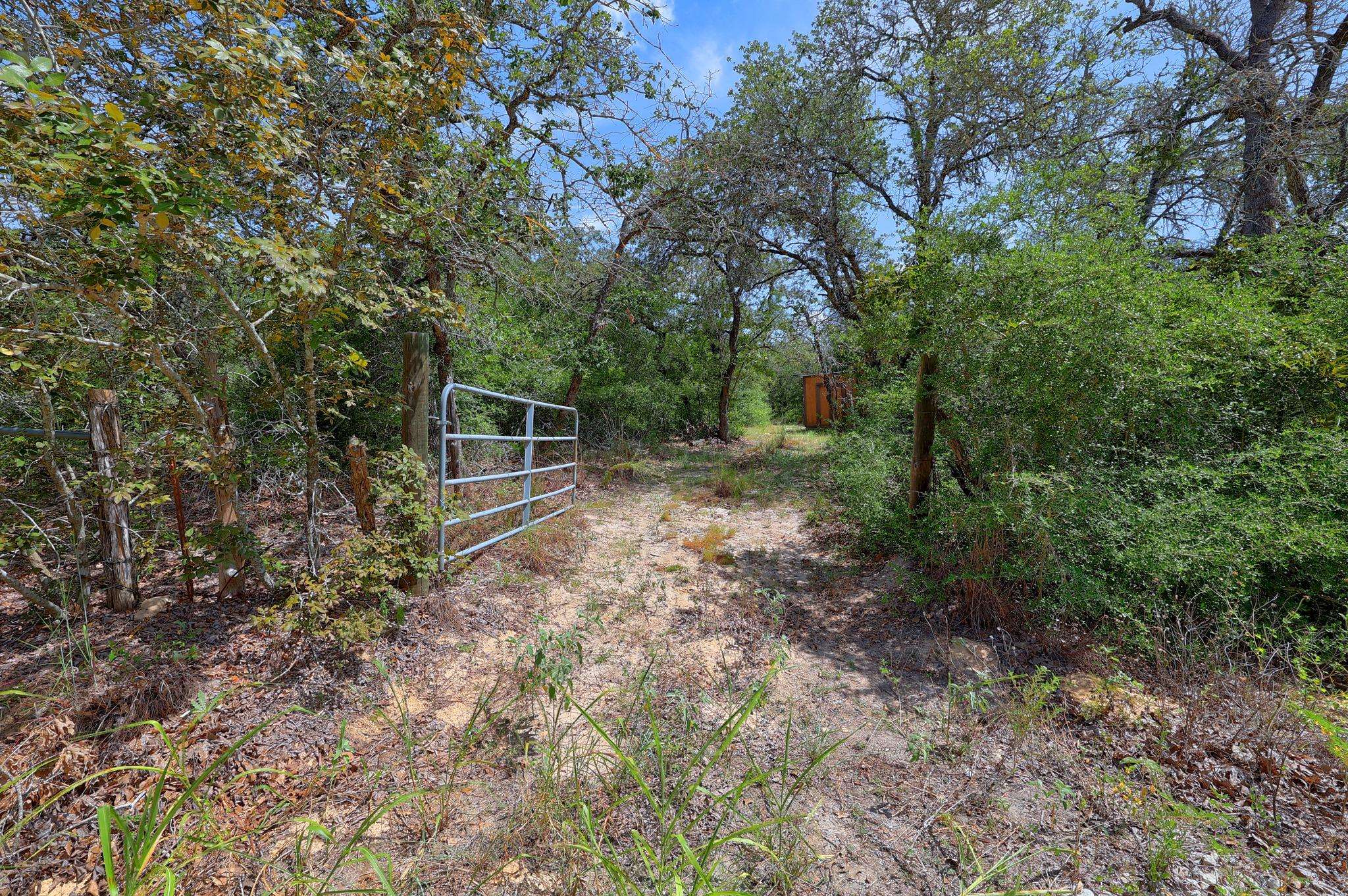 00 Red Sand TRL, Dale, TX 78616