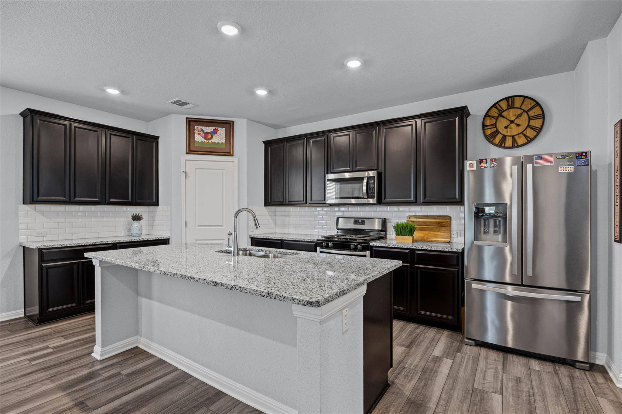 140 Delaware Mountains TER, Dripping Springs, TX 78620