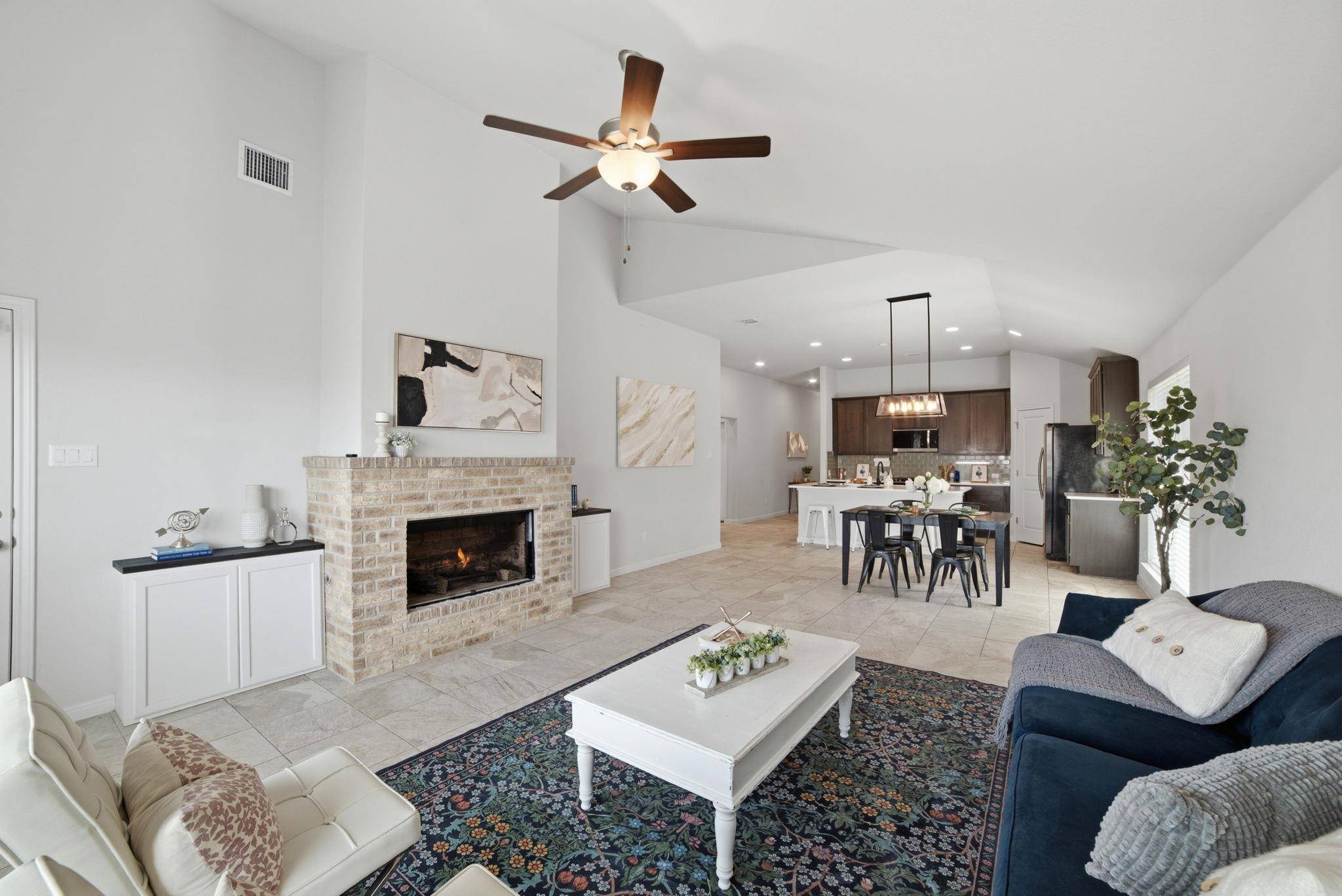 250 Finstown ST, Hutto, TX 78634