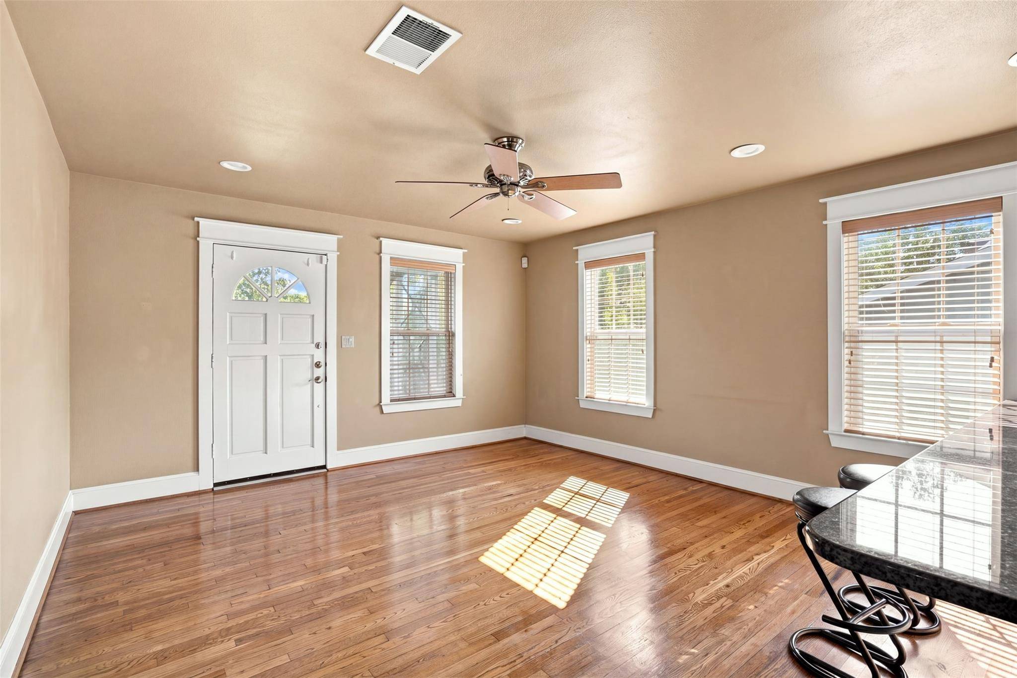 100 W 55th 1/2 ST #A, Austin, TX 78751