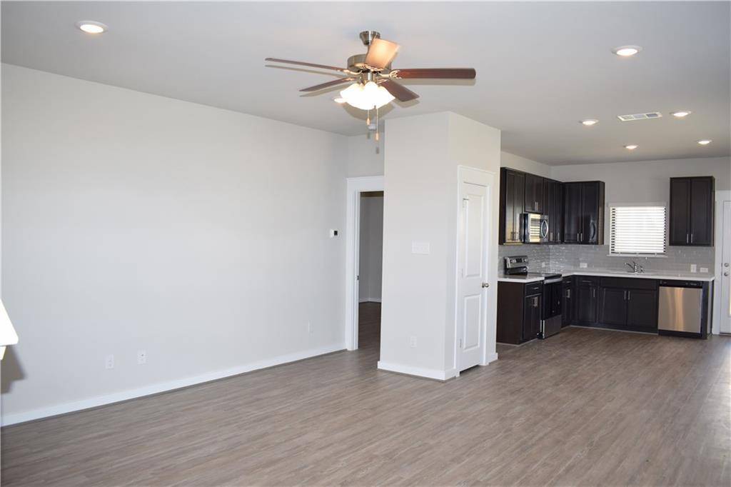 116D Amber Fields TRL, Buda, TX 78610