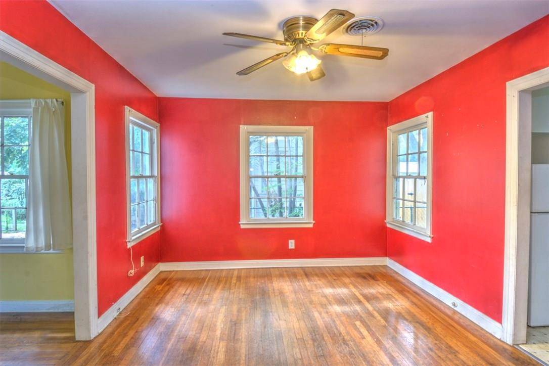 1004 E 38 1/2 ST, Austin, TX 78751