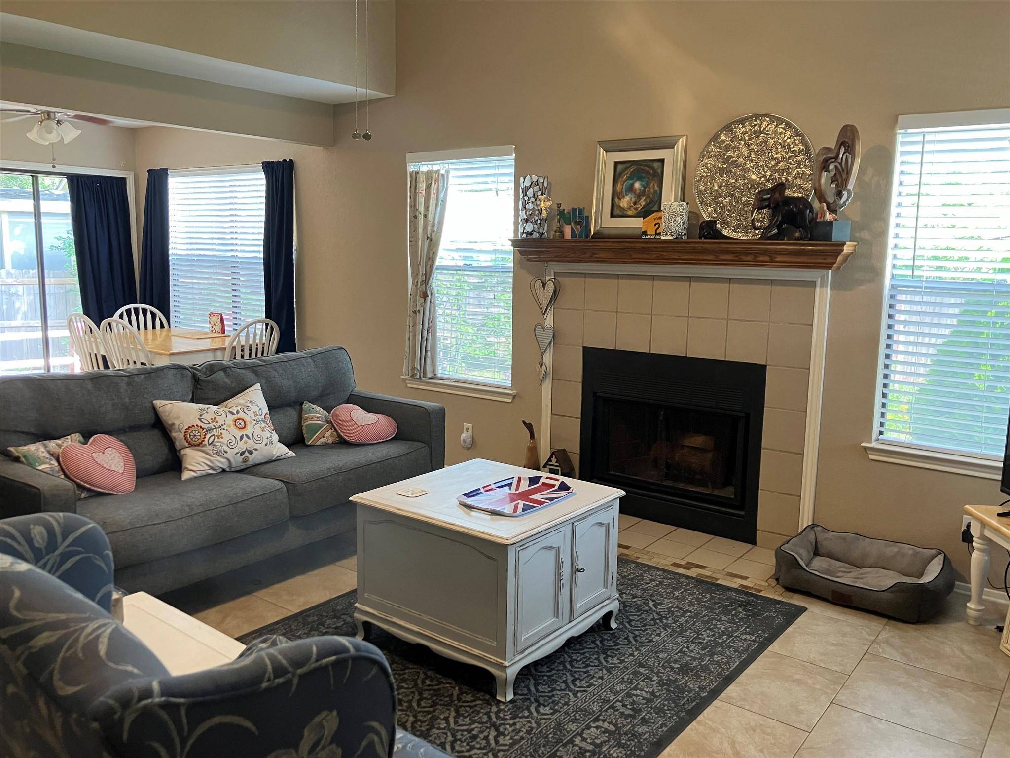 904 Cottonwood CV, Cedar Park, TX 78613
