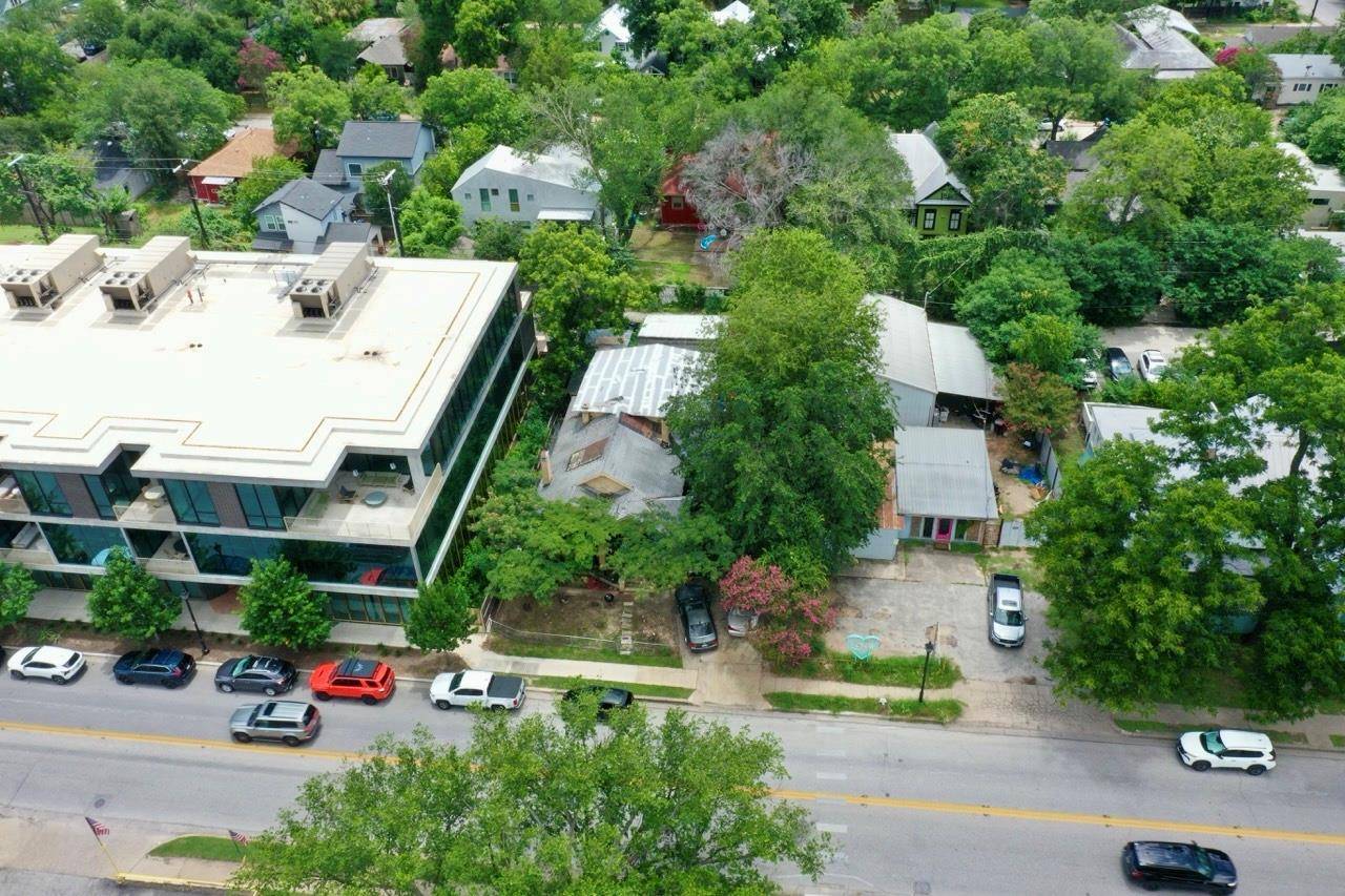 1409 E Cesar Chavez ST, Austin, TX 78702