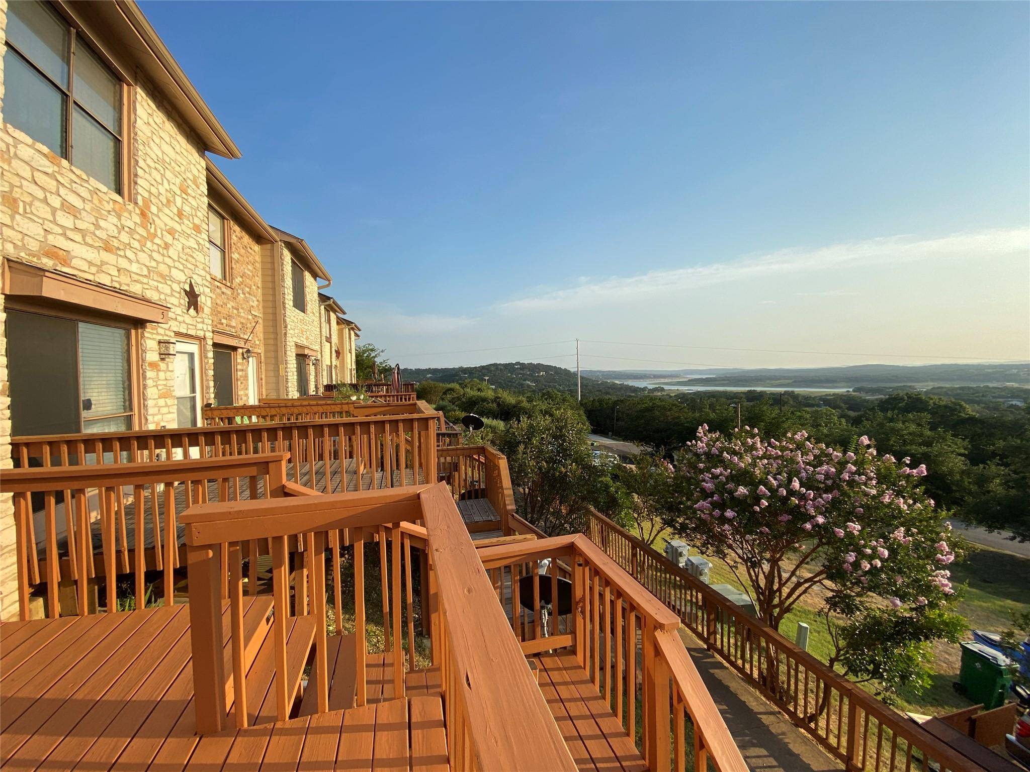 21461 Coyote TRL #4, Lago Vista, TX 78645