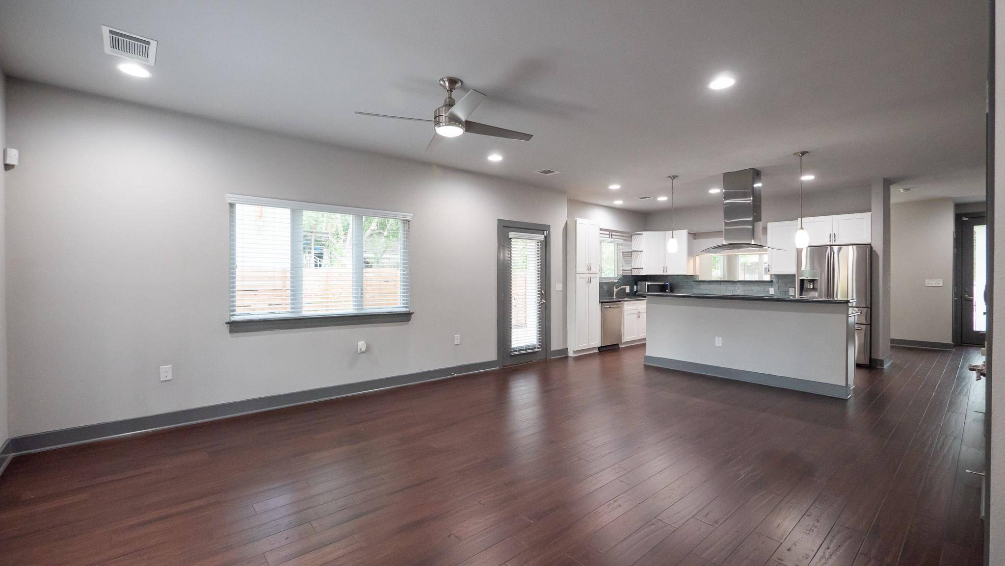 2009 Uphill LN #B, Austin, TX 78741