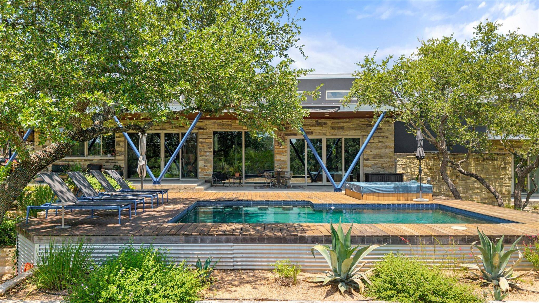 4418 Brasada LN, Marble Falls, TX 78654
