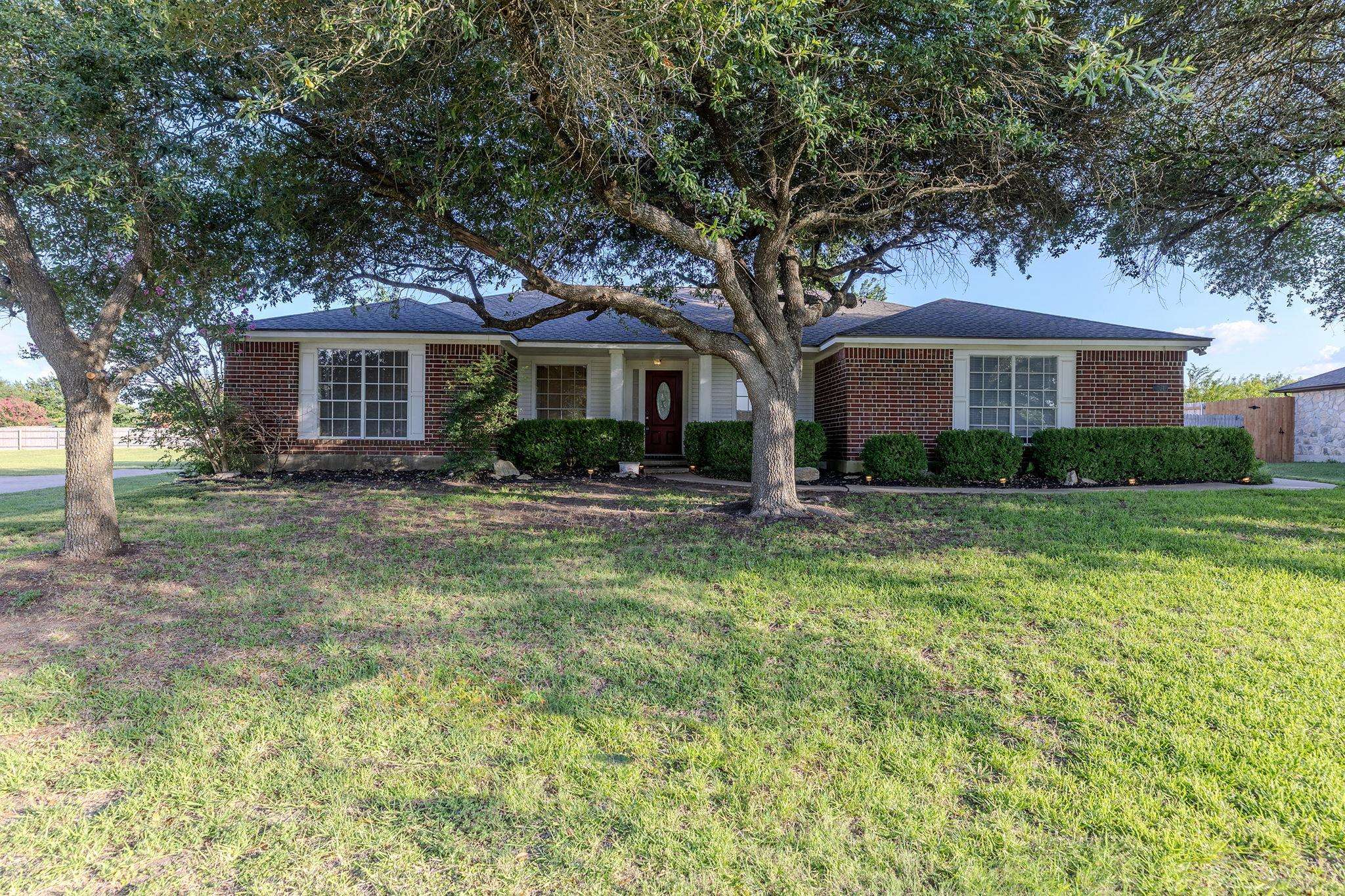 104 Adelfa DR, Round Rock, TX 78664