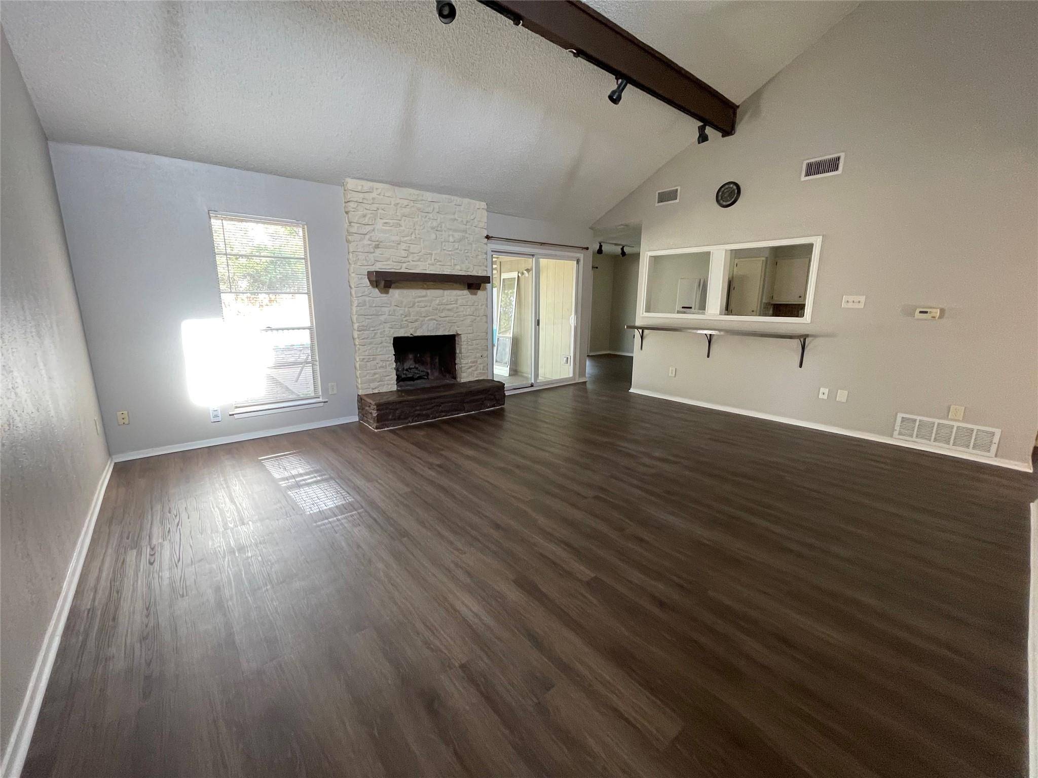 412 Blue Valley DR, Austin, TX 78748