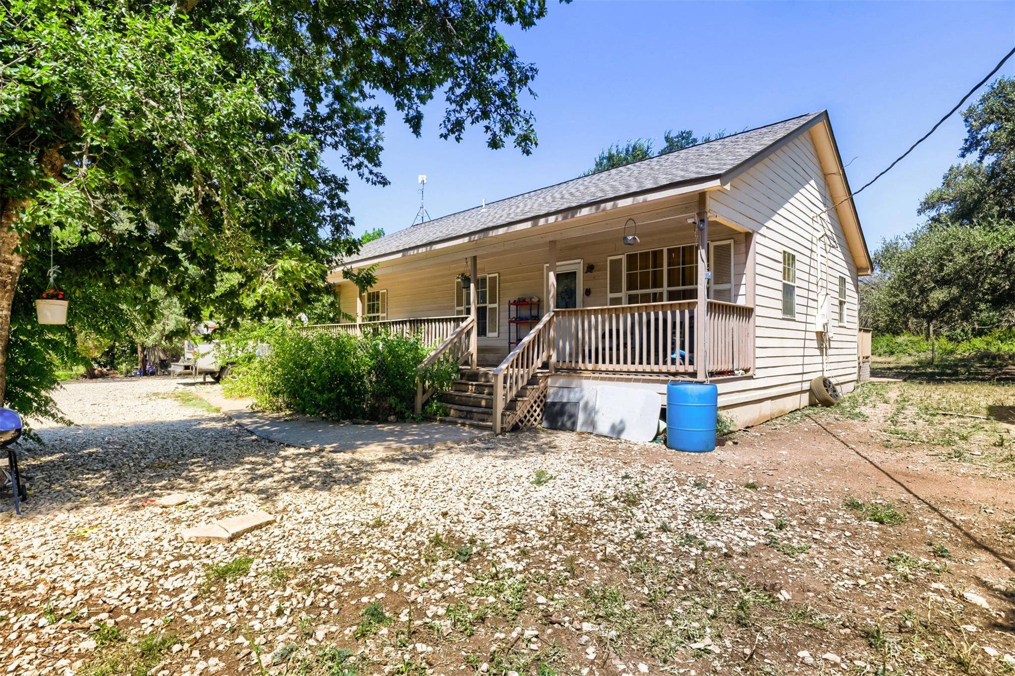 5401 County Road 200, Liberty Hill, TX 78642