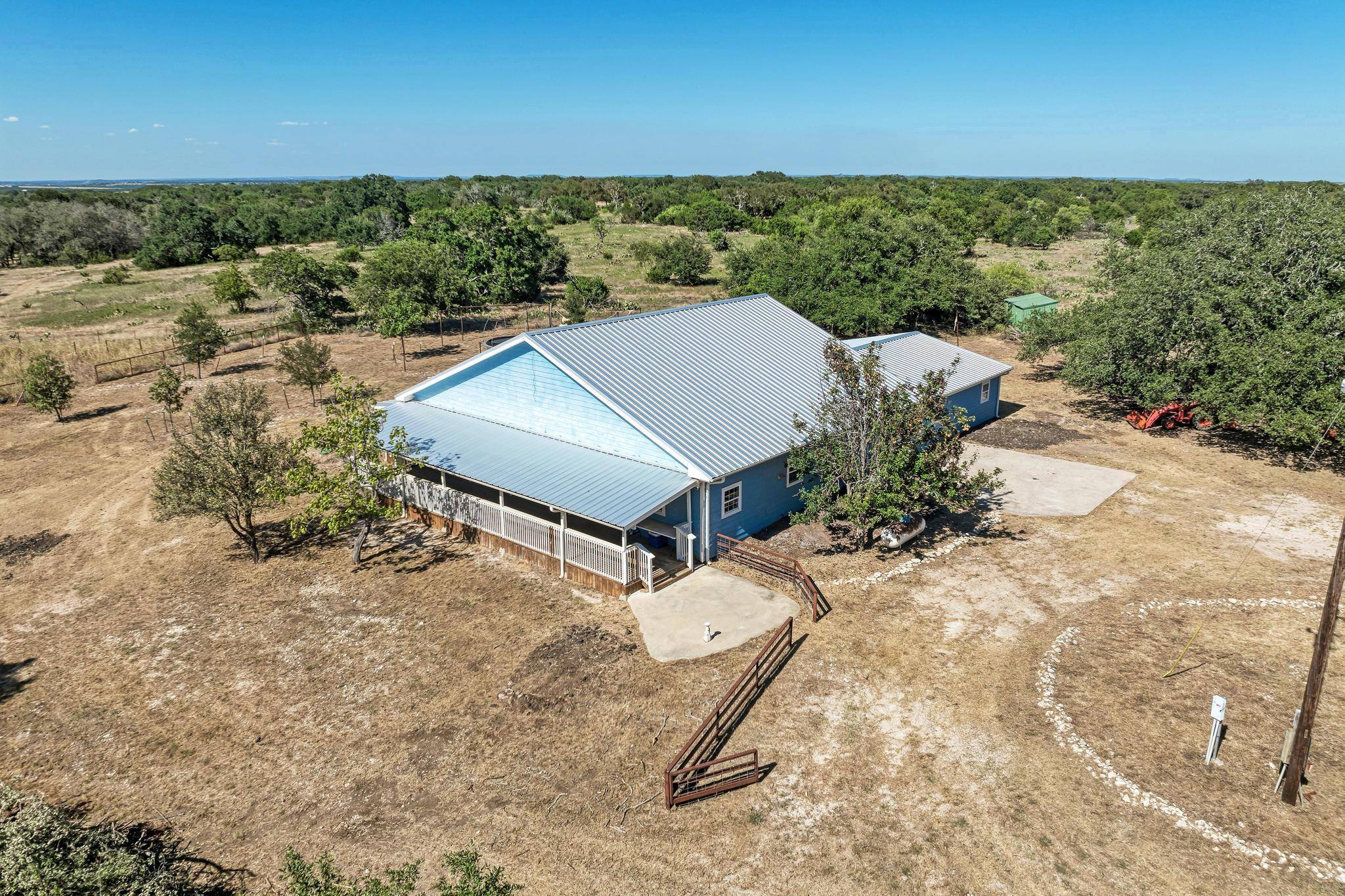 2812 County Road 205, Lampasas, TX 76550