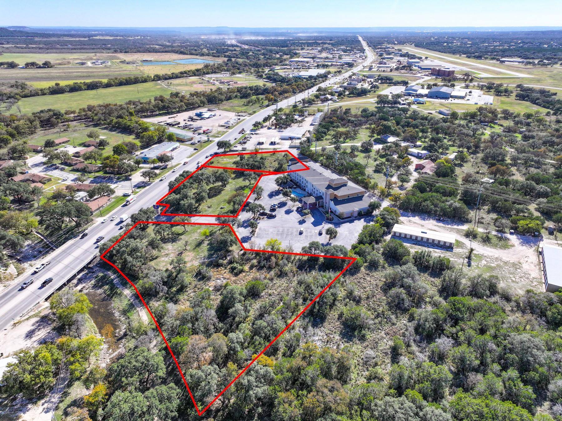 806 S Water ST, Burnet, TX 78611