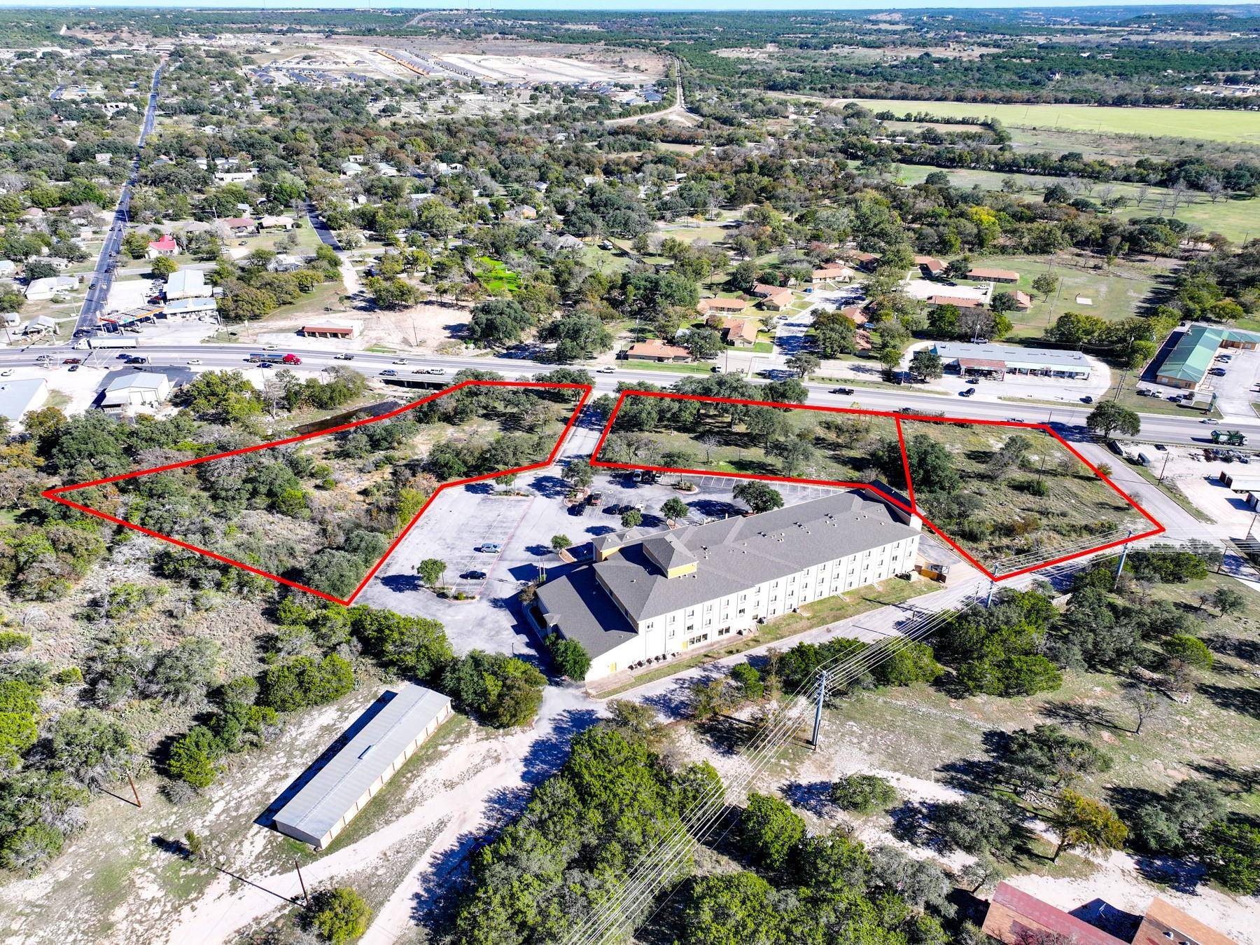 806 S Water ST, Burnet, TX 78611
