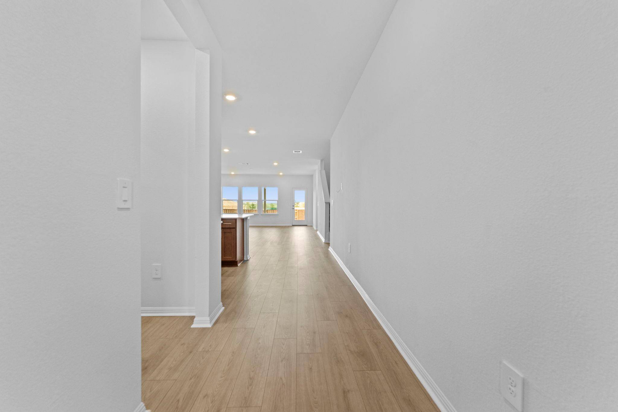 1824 Dandy Brush DR, Georgetown, TX 78641