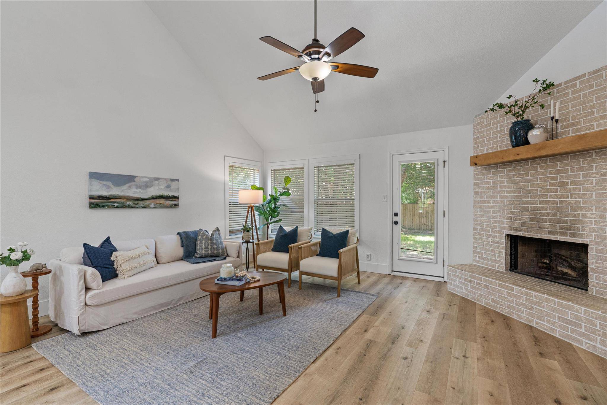 4109 Moss Hollow DR, Round Rock, TX 78681