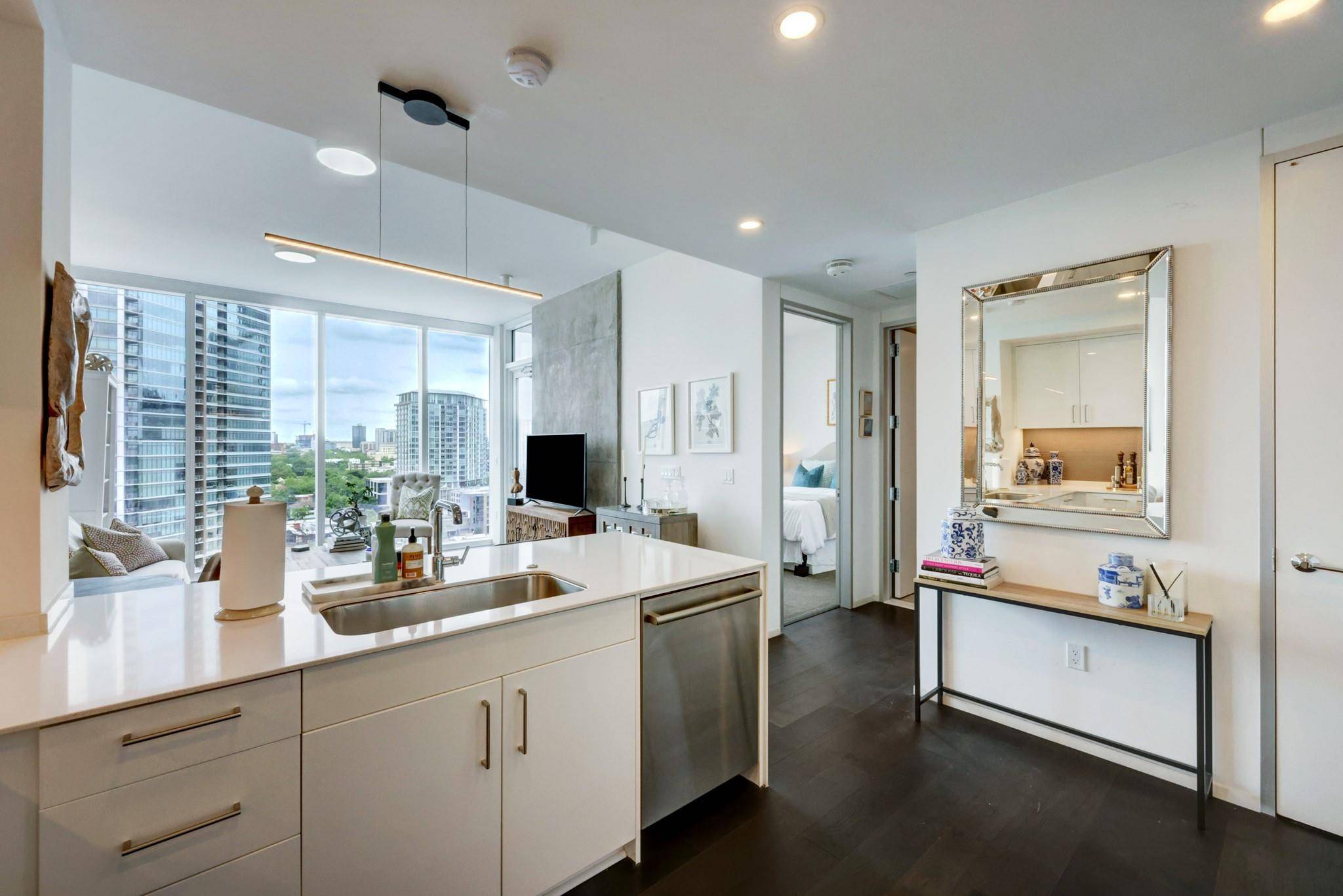301 West Ave #1503, Austin, TX 78701