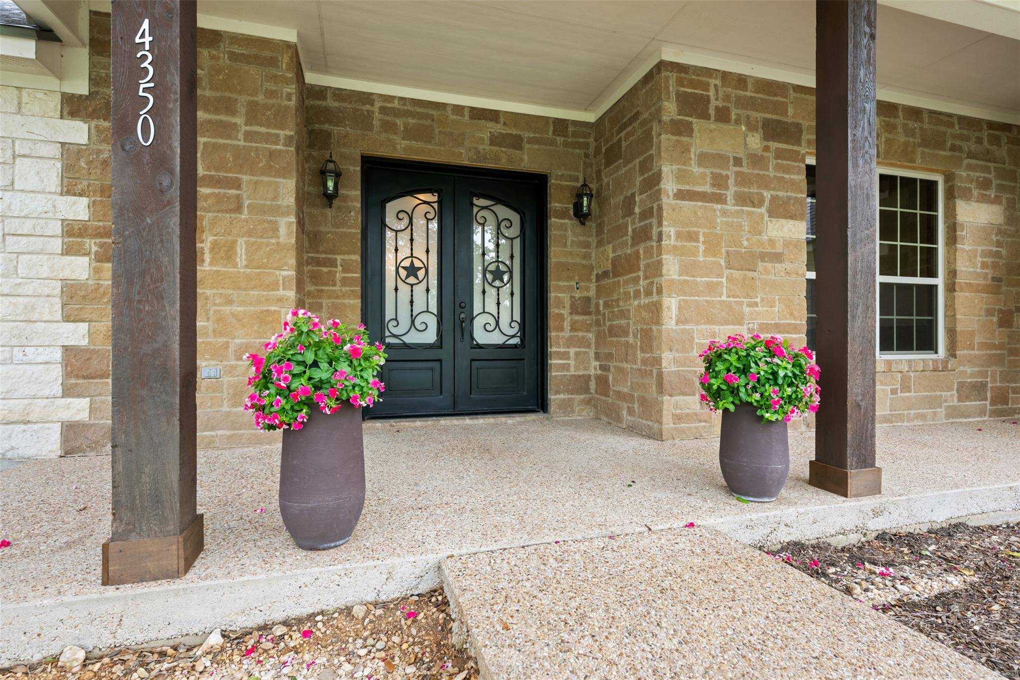 4350 Royal ST, Salado, TX 76571