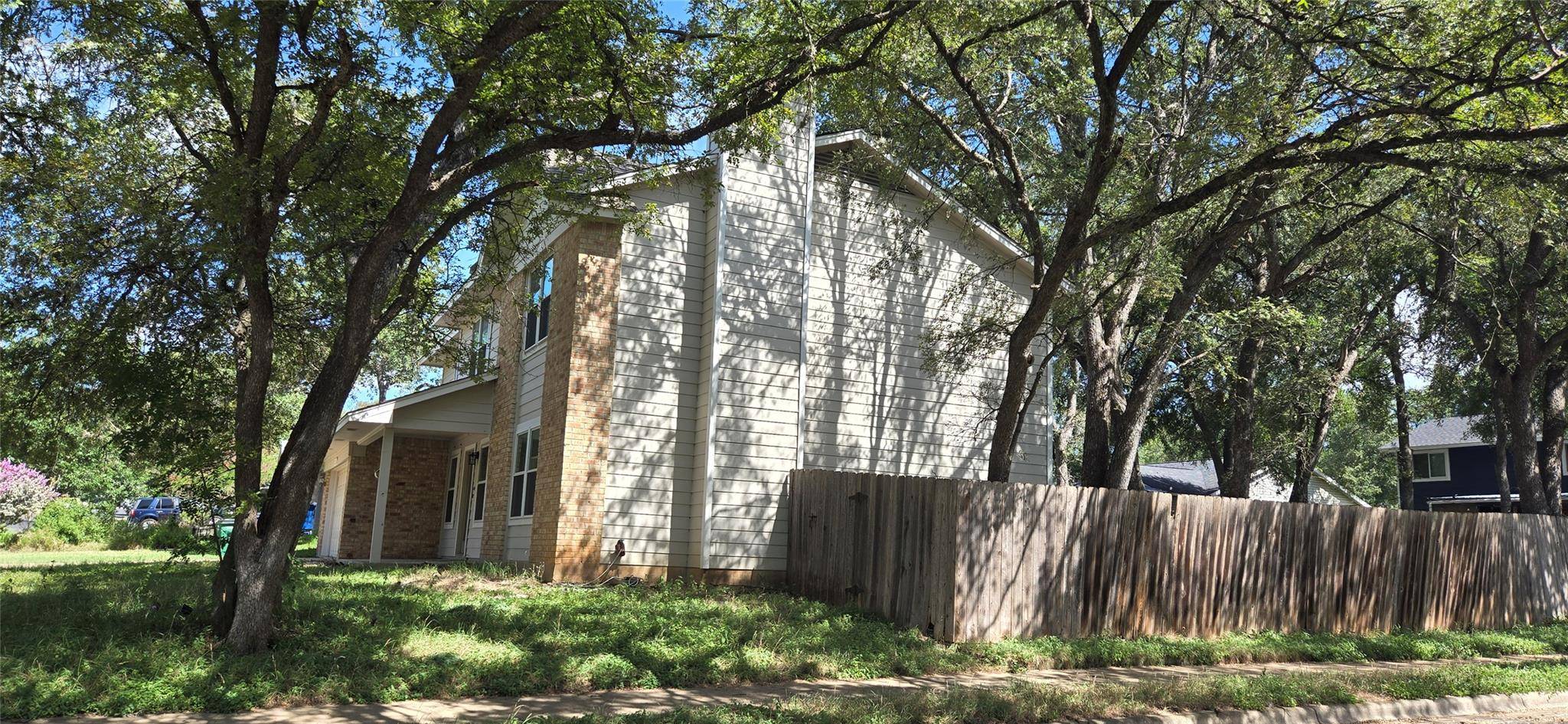 2800 Norfolk DR, Austin, TX 78745