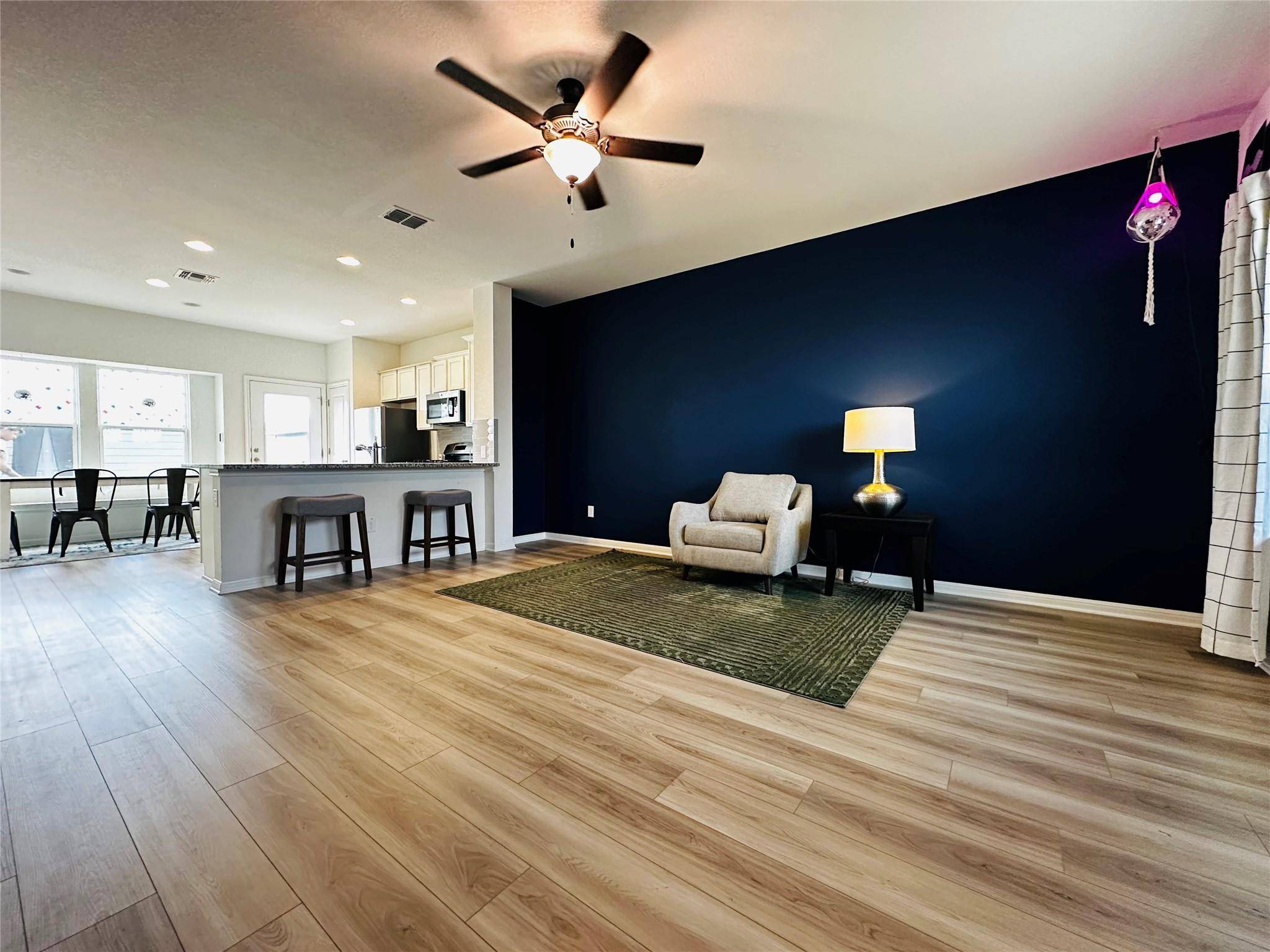 161 Duck Creek TRL, San Marcos, TX 78666