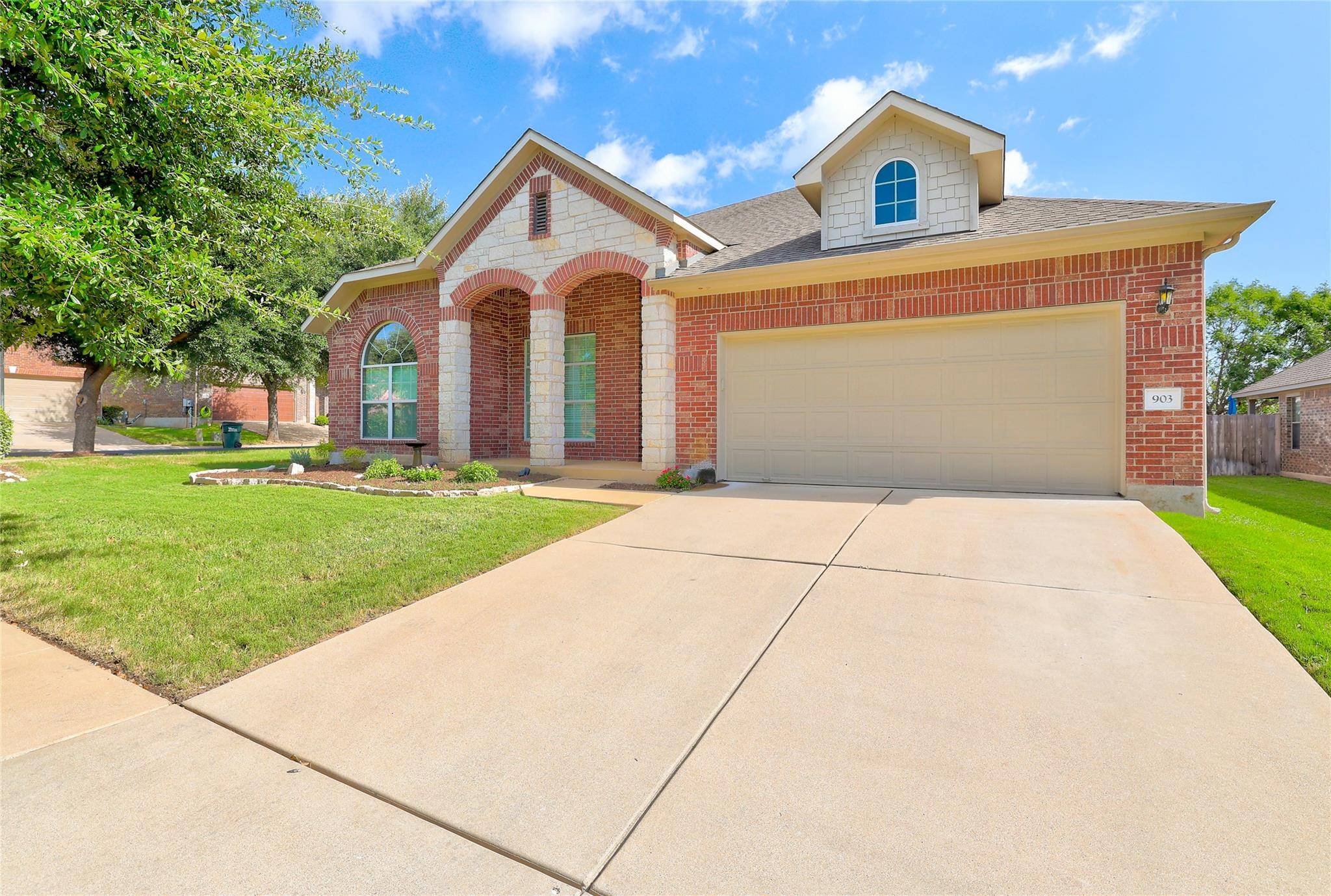 903 Madrone DR, Georgetown, TX 78628
