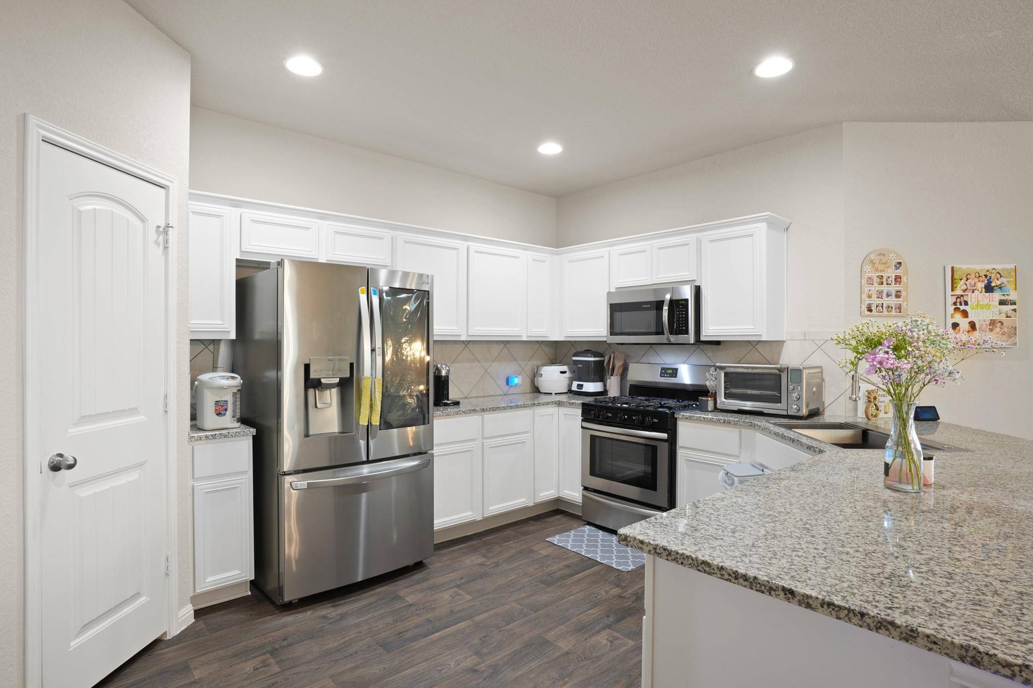 2217 Dickinson TER, Austin, TX 78754