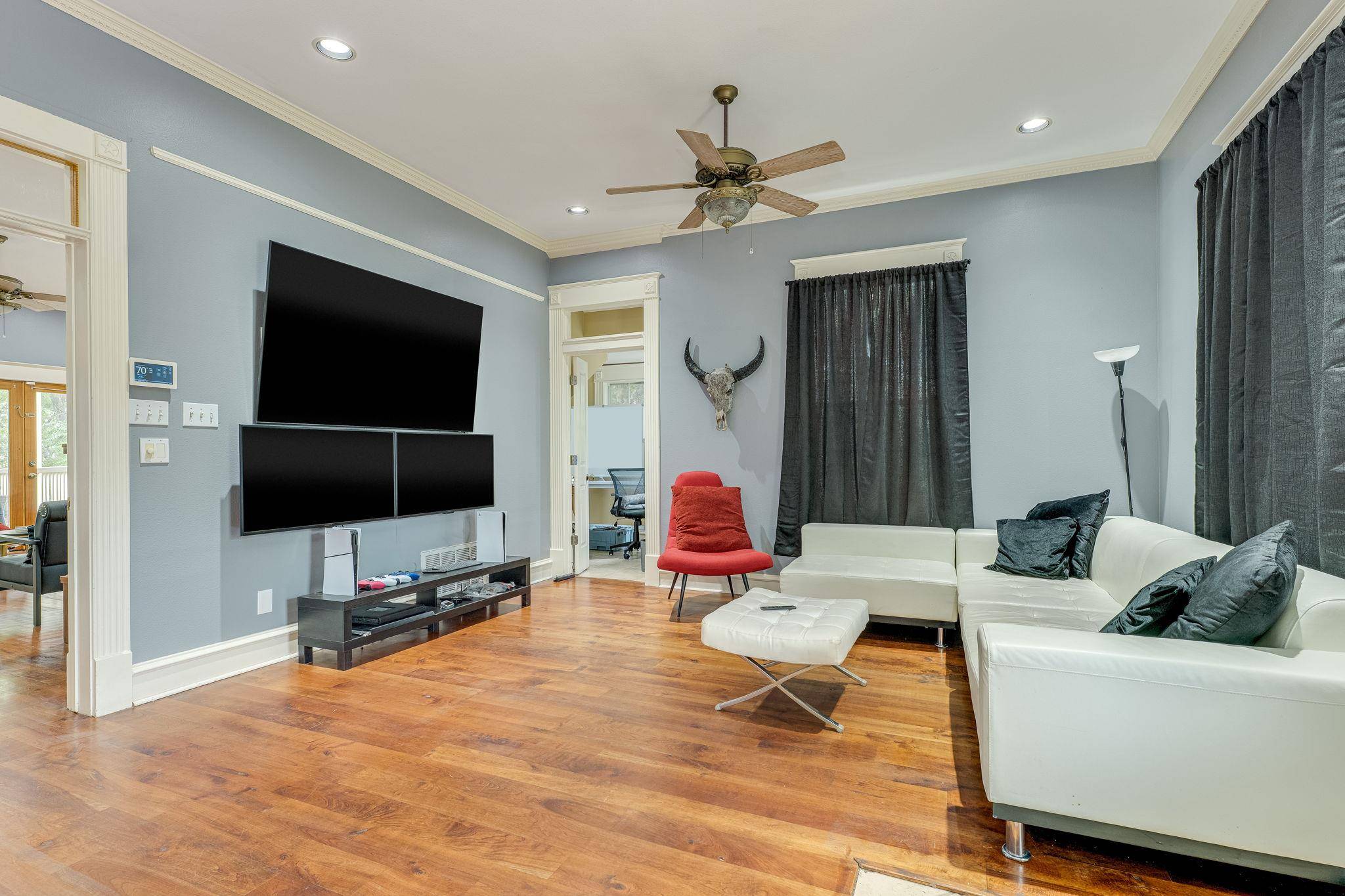 1153 San Bernard ST, Austin, TX 78702