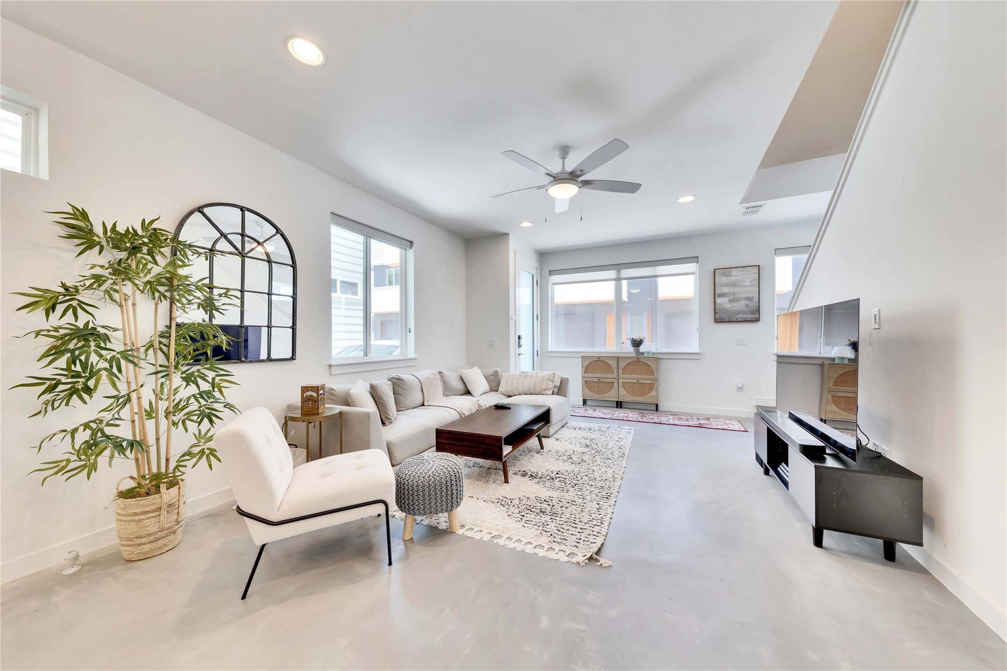 814 N Bluff DR #82, Austin, TX 78745