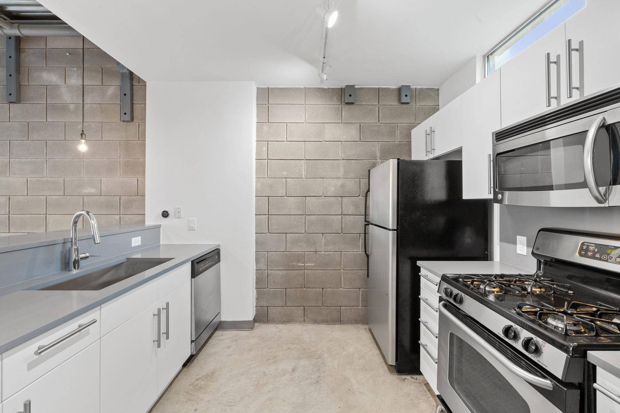 4801 S. Congress Ave #H2, Austin, TX 78745