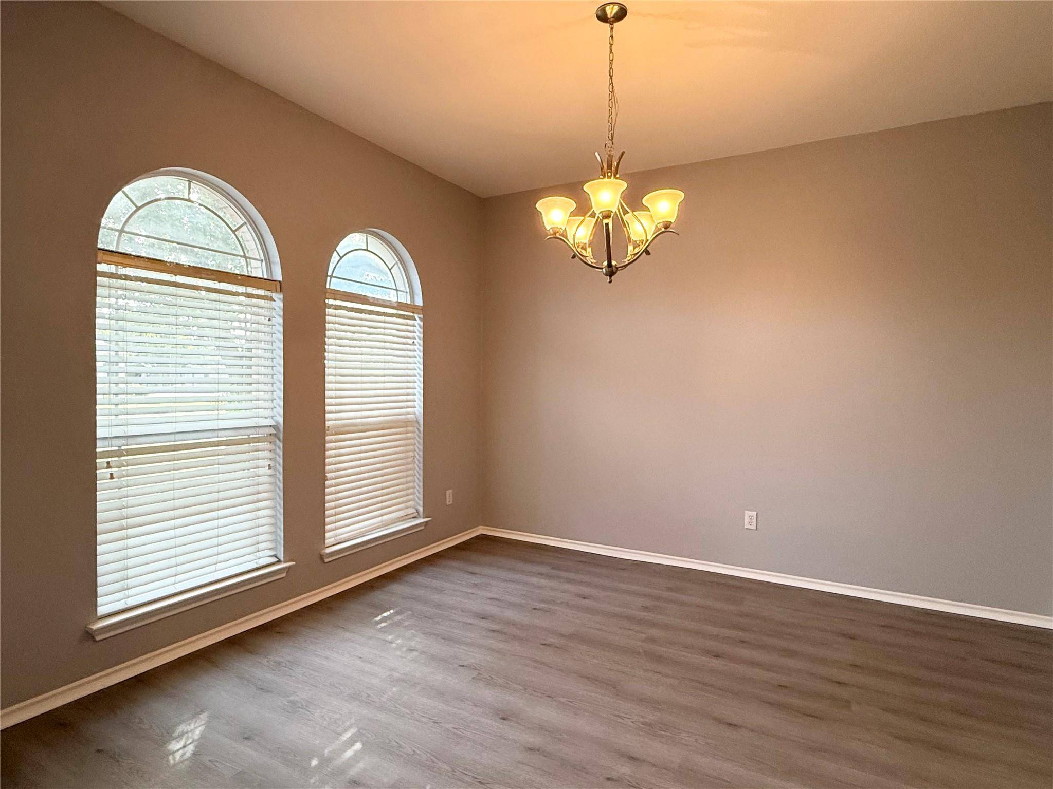 1506 Cora Marie DR, Pflugerville, TX 78660