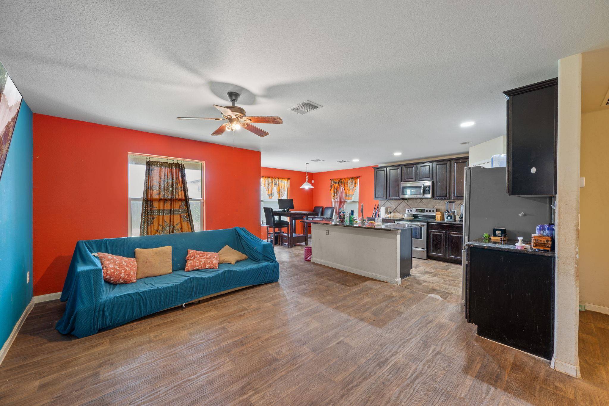 12115 Walter Vaughn DR, Manor, TX 78653