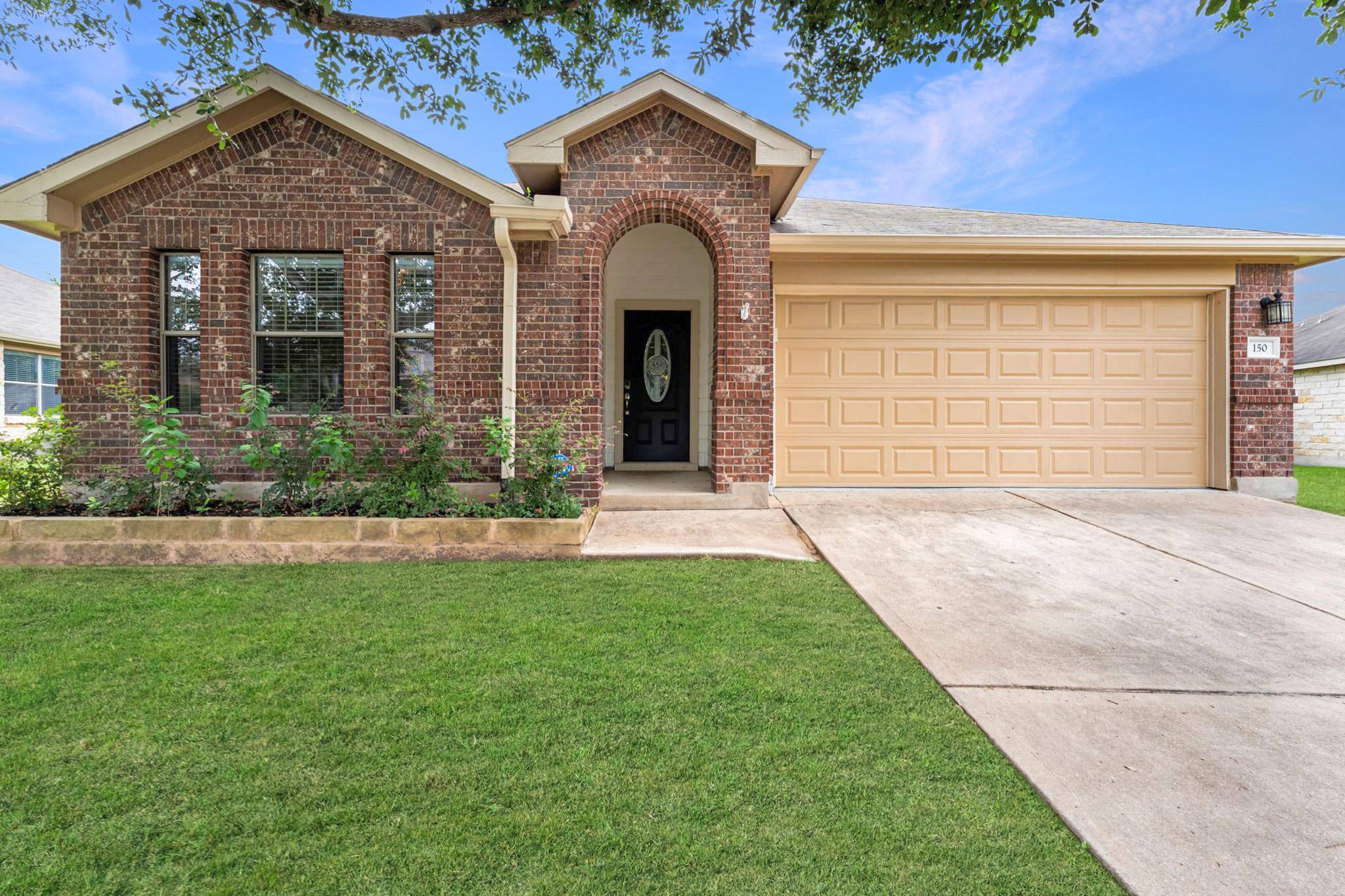 150 Breccia CV, Buda, TX 78610