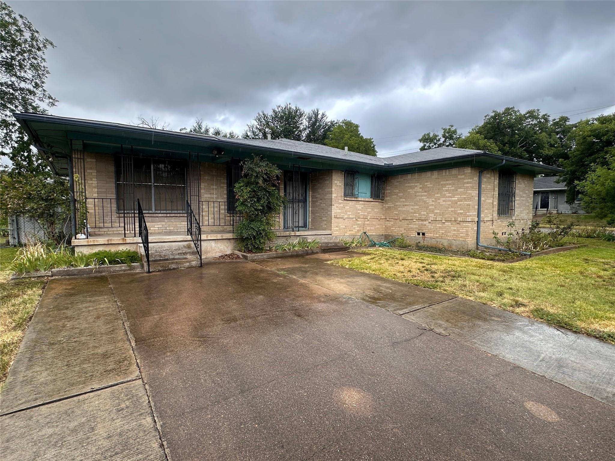 1110 Searcy DR, Killeen, TX 76543