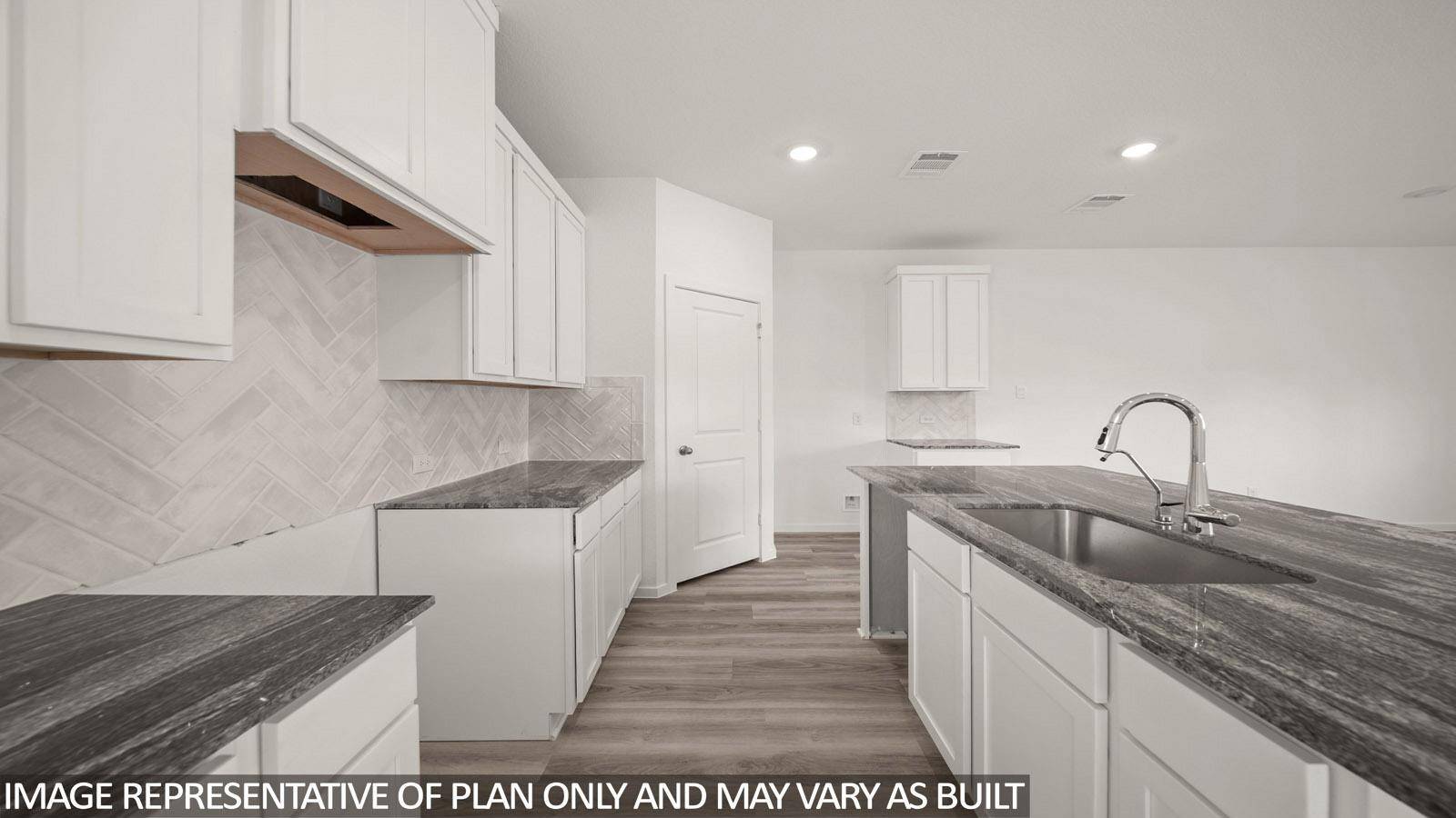380 Old Stagecoach RD, Jarrell, TX 76537