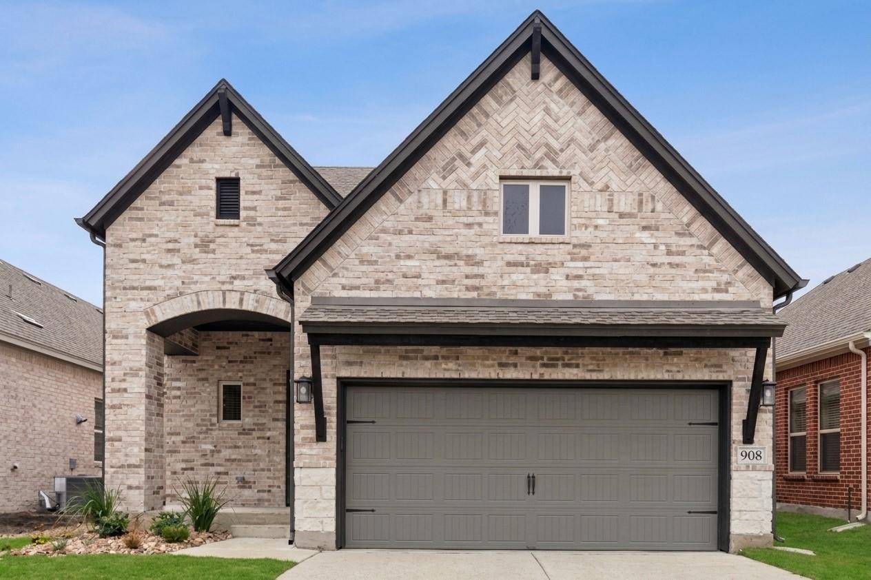 908 Prominence WAY, Leander, TX 78641