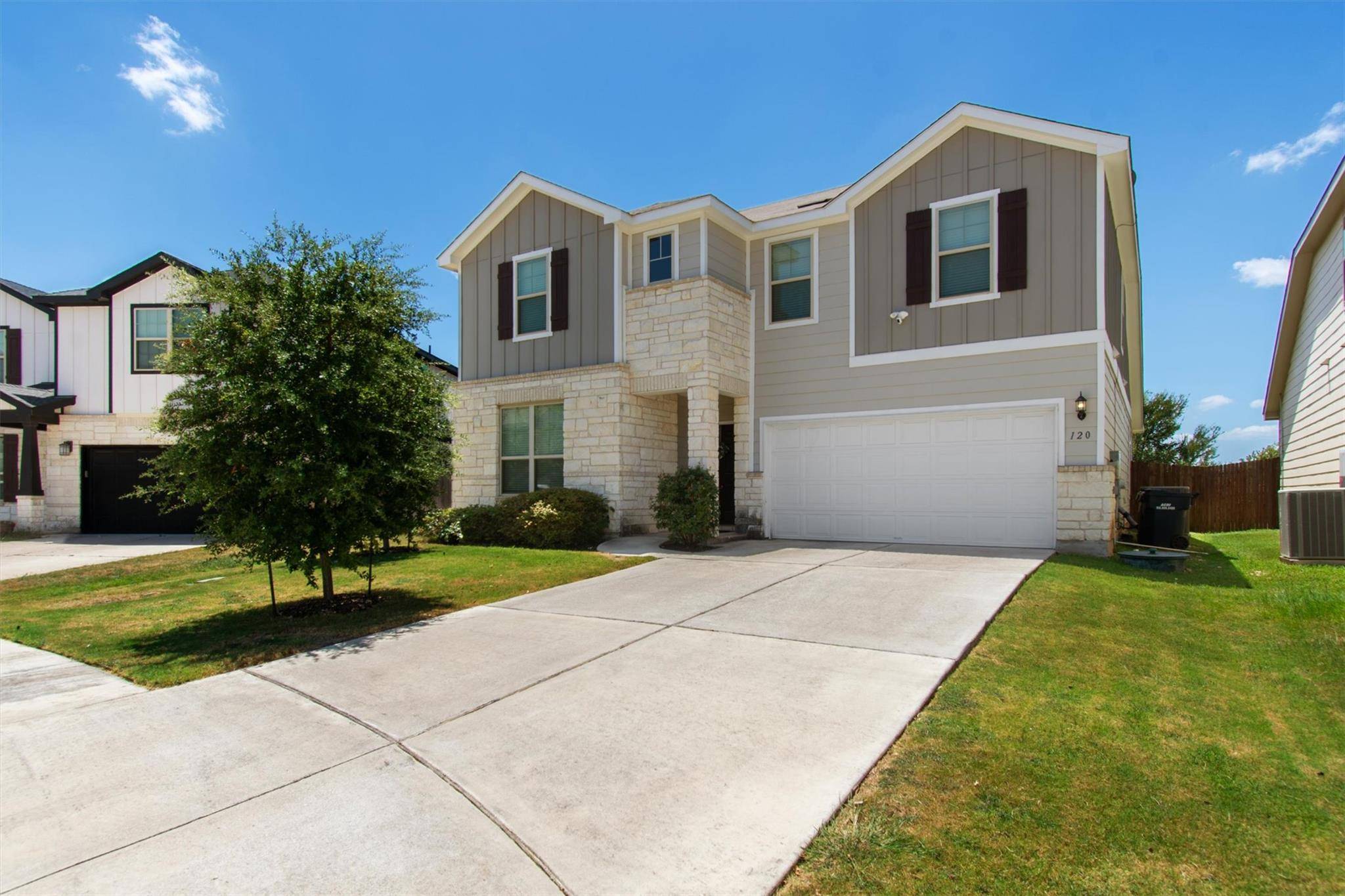 120 Northern Harrier CT, Leander, TX 78641